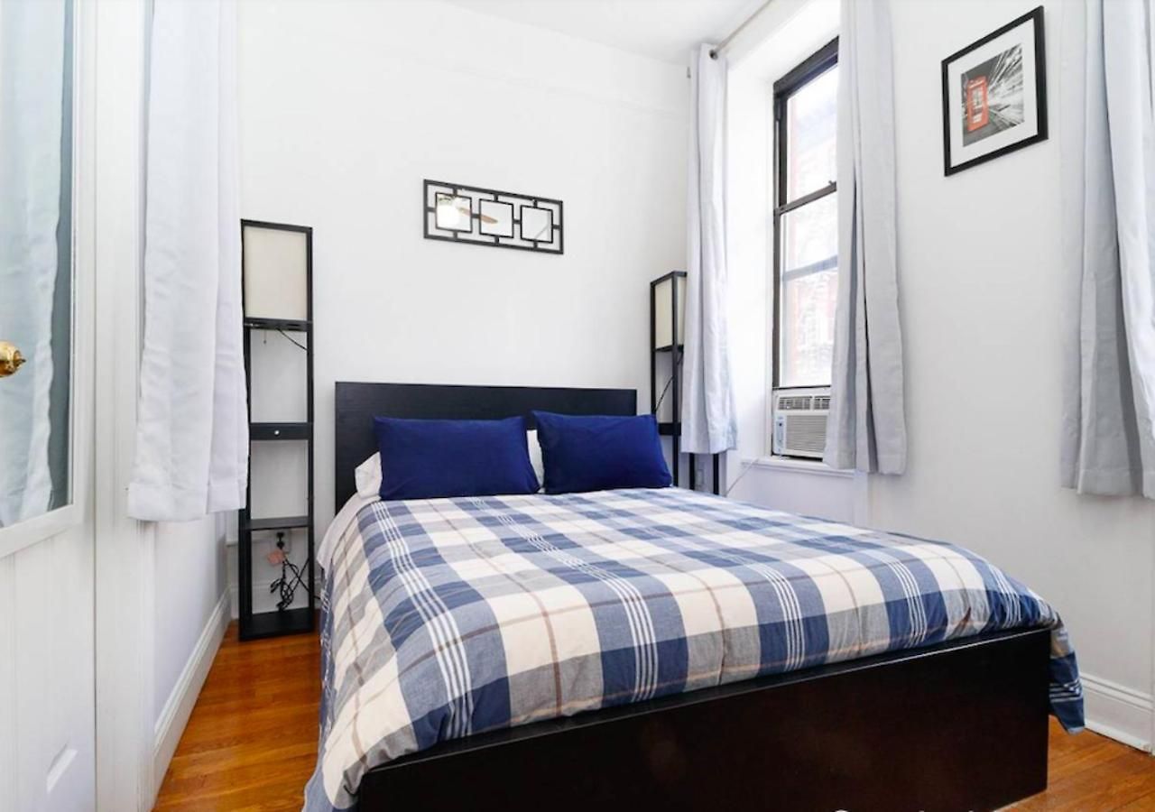Outdoor Space Washer Dryer Dishwasher 3beds Apt, June To Aug 90 Days Required * New York