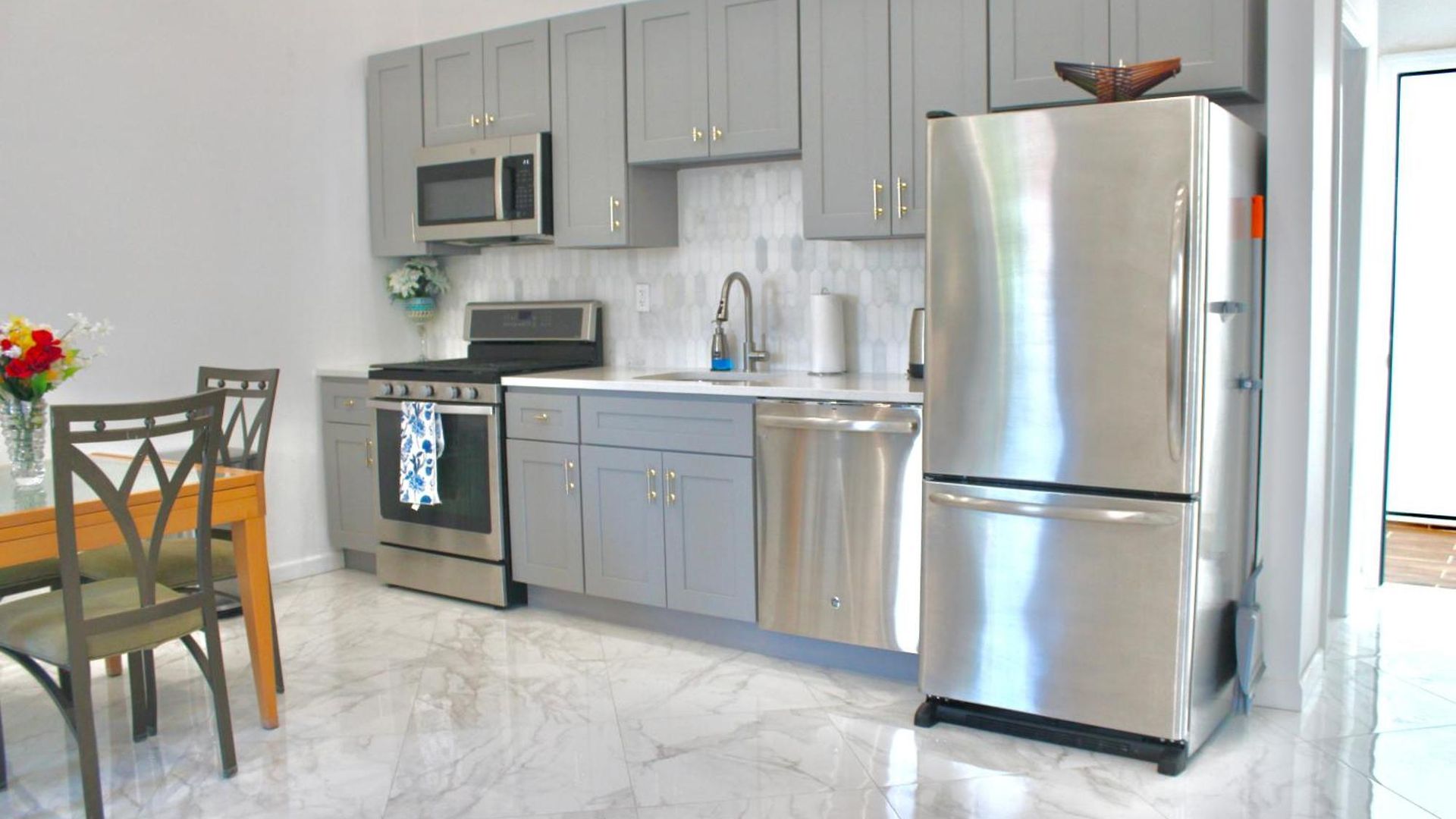 15 Minutes From Manhattan 2-bedroom In Lic Astoria Queens * New York