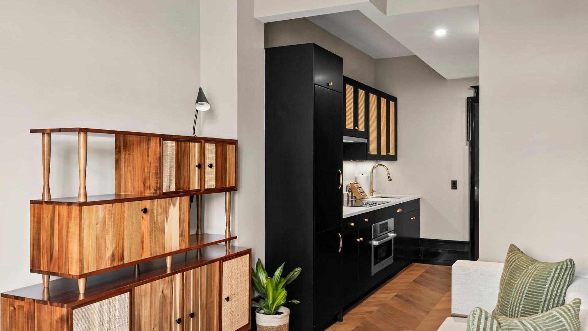 Apartment Freeman 602 By Rove Travel - With Shared Amenities *