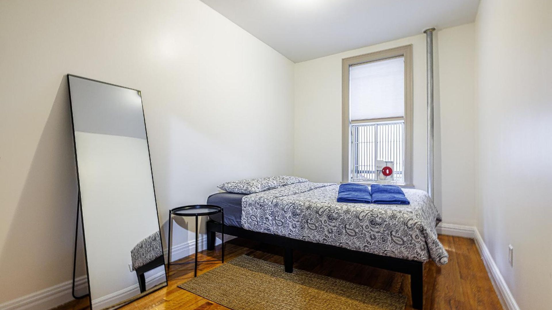 Inspire The Vibrant Energy Of Columbia Apartment *