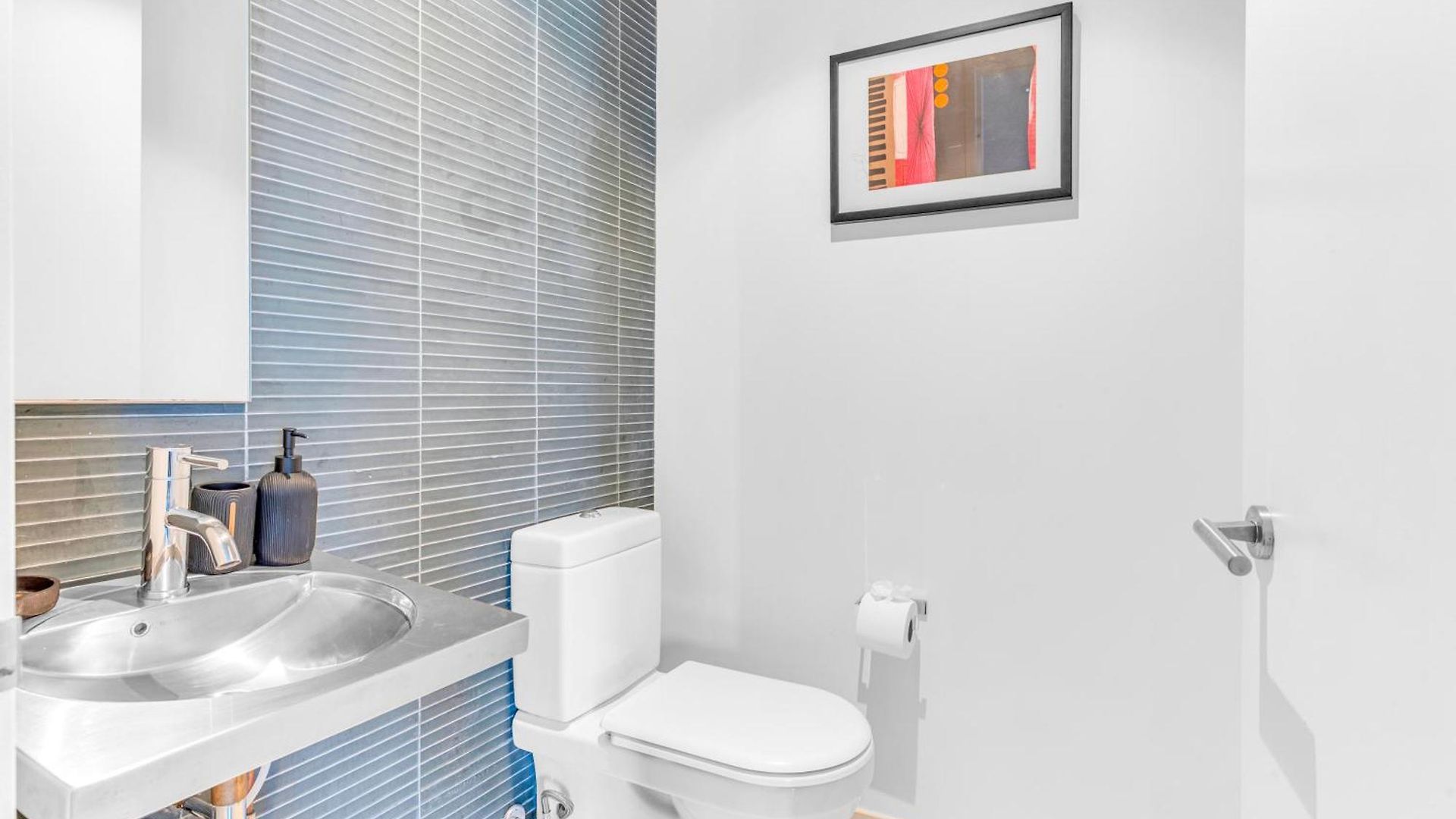 Elegant Midtown Retreat, Views, Steps To Times Square Apartment New York