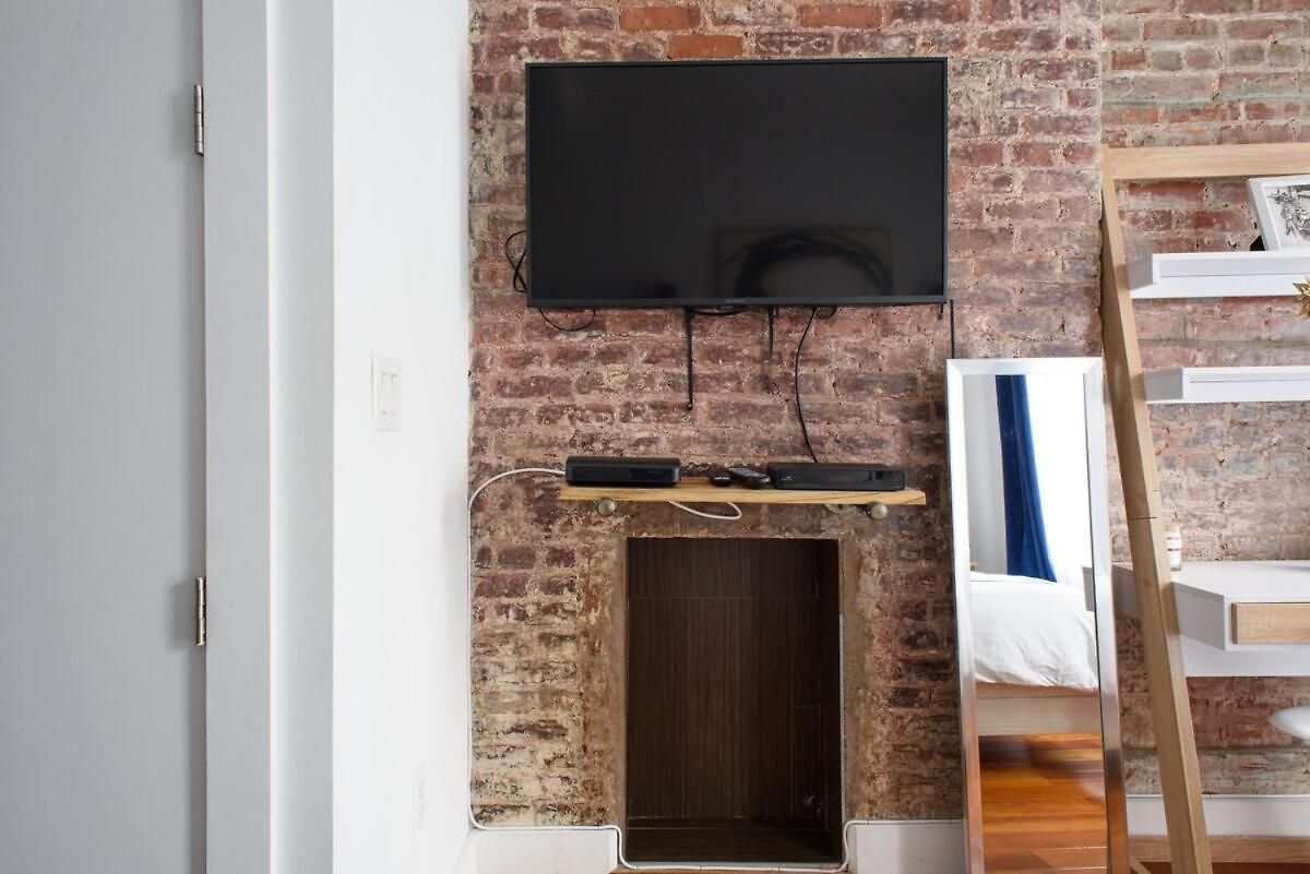 Apartment 24-18 New Gramercy W D In Unit Fully Reno *