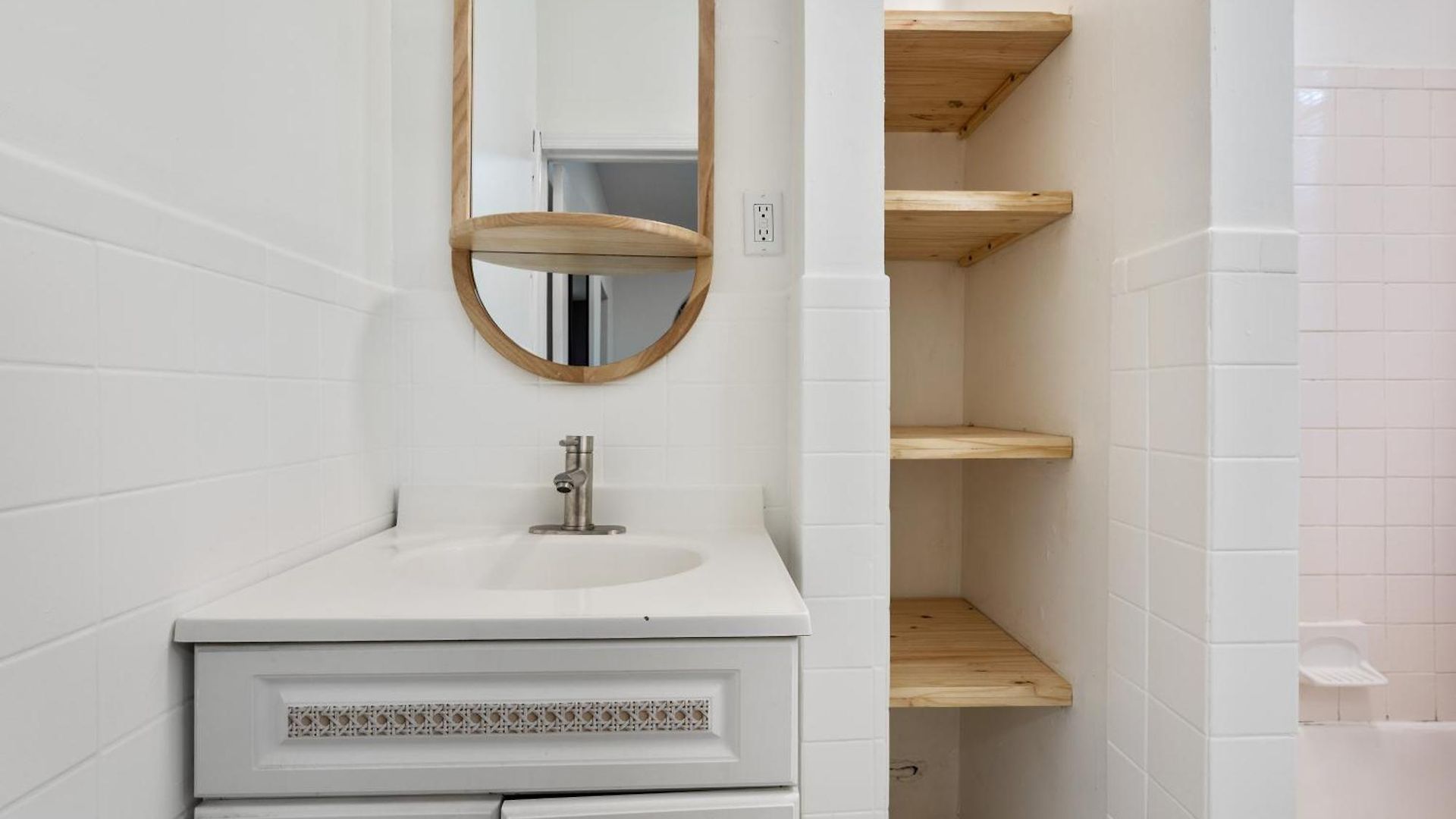 Spacious 2br On The Upper East Side Steps From Park Apartment