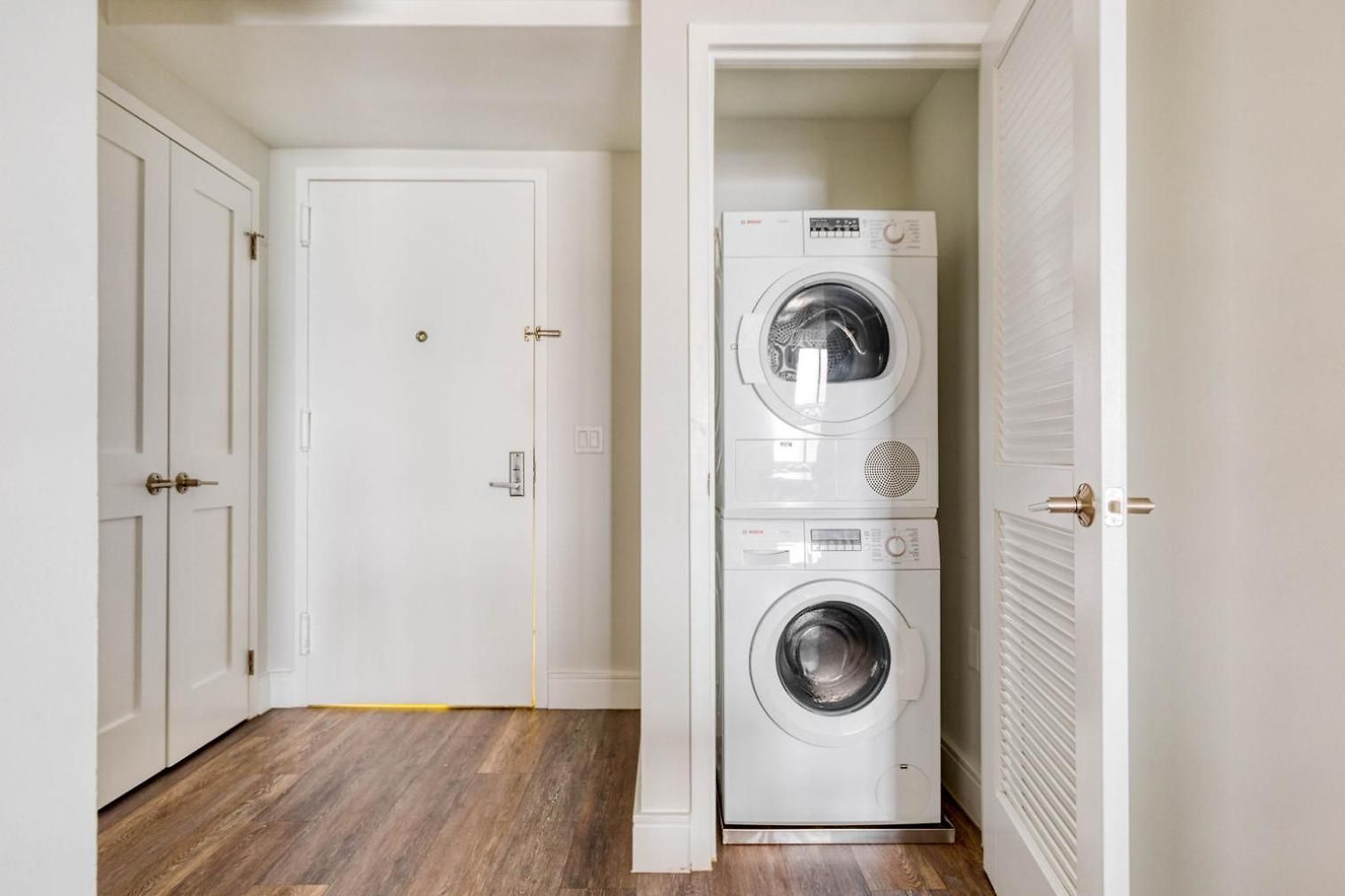 Ues 2br W Wd Gym Doorman Nr Carl Schurz Park Nyc-1041 * New York