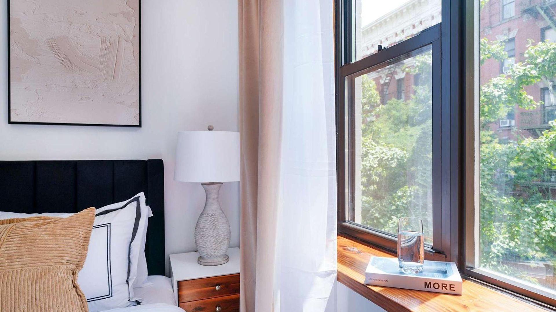 78-4b New Quality 1br W&d In Unit Skylights *