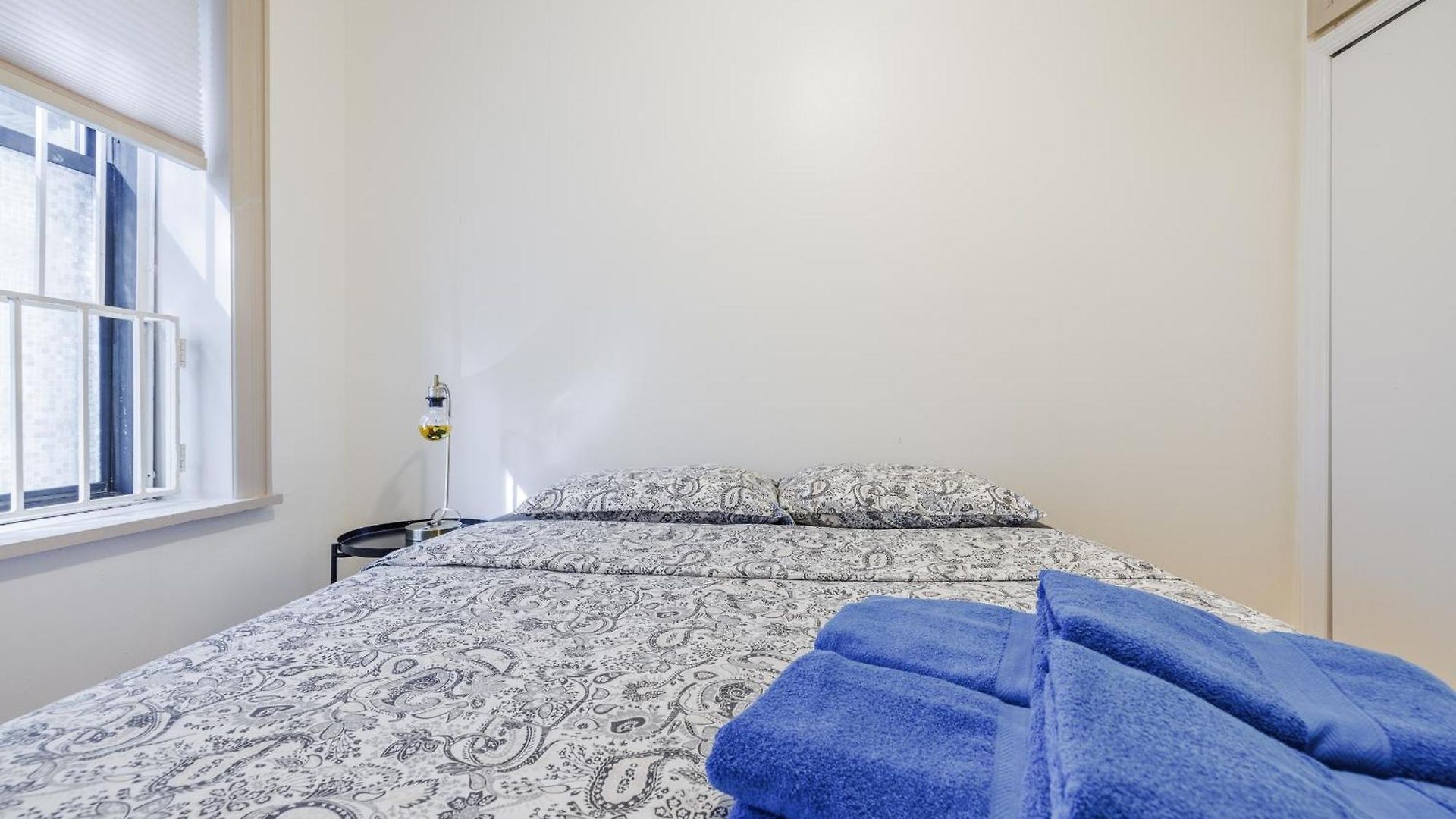 Apartment Inspire The Vibrant Energy Of Columbia New York