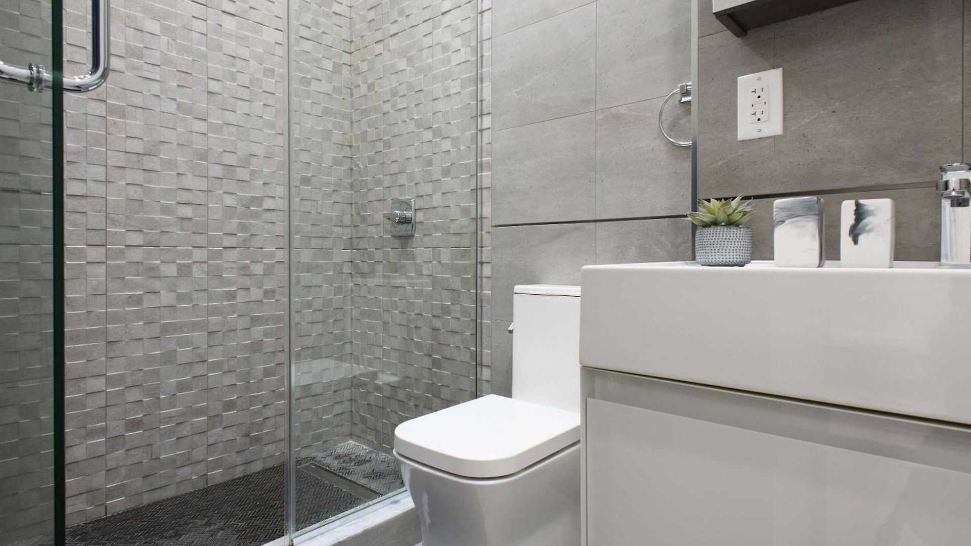 Apartment 78-3c Newly Renovated 1br Wd Walk 2 Park
