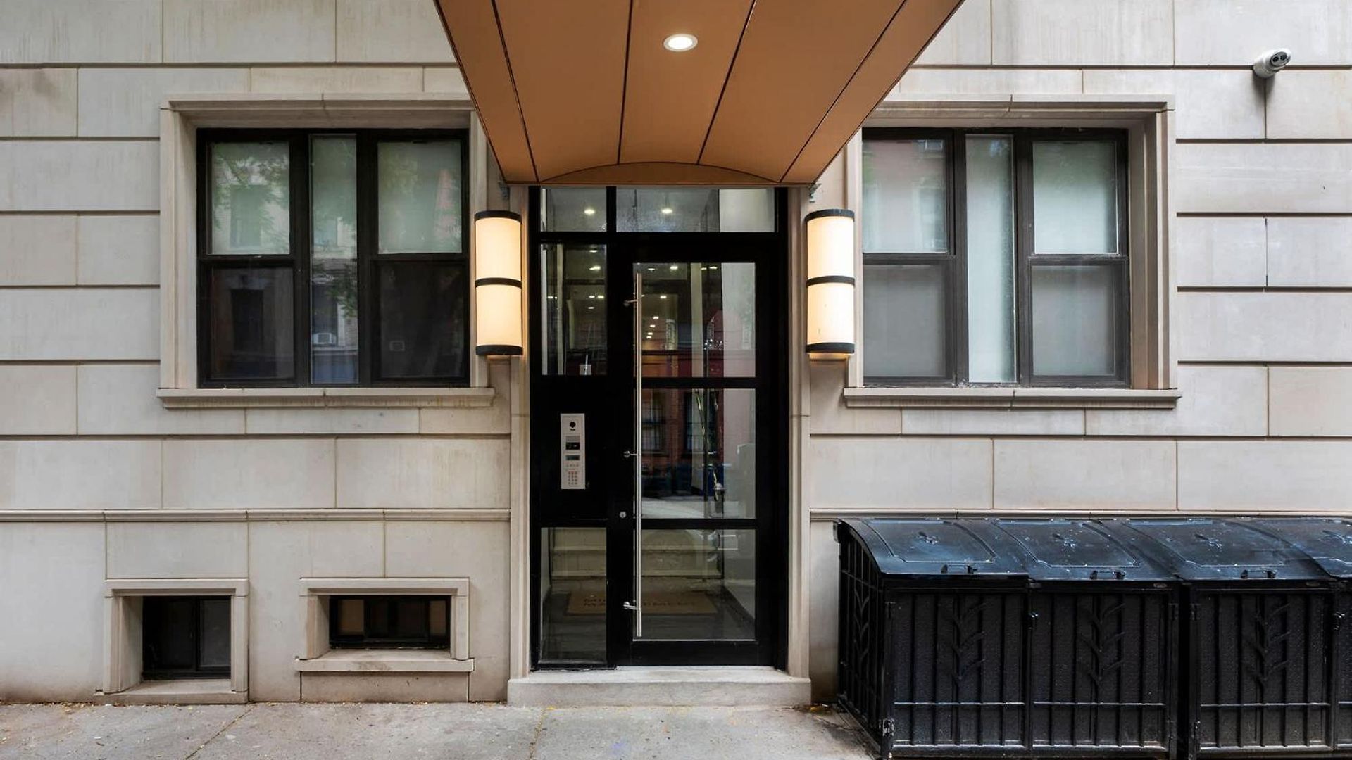 78-4b New Quality 1br W&d In Unit Skylights New York