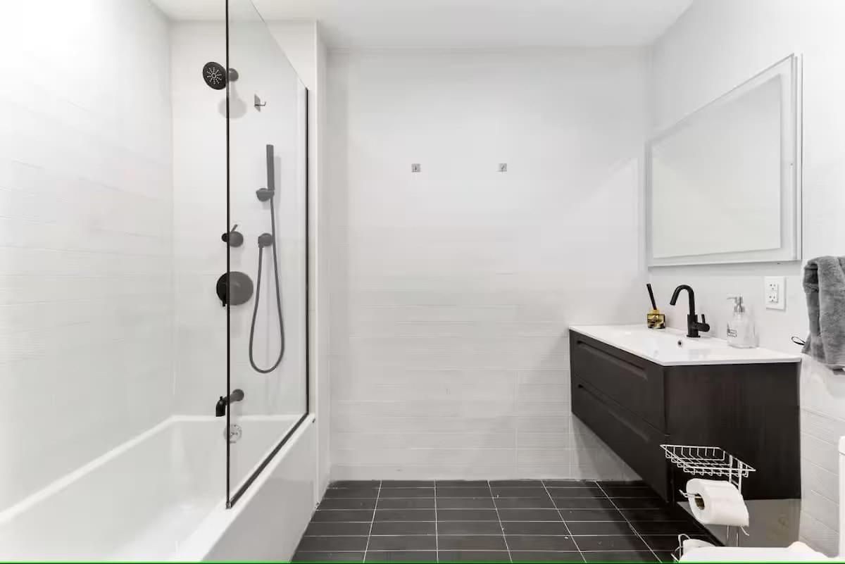 Luxury 3br Duplex W Private Patio In Upper East Apartment *