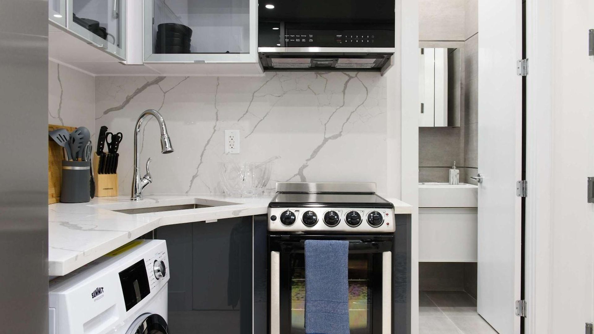 78-3c Newly Renovated 1br Wd Walk 2 Park Apartment *