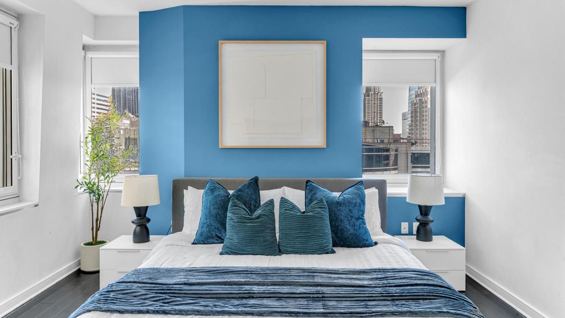 Elegant Midtown Retreat, Views, Steps To Times Square * New York