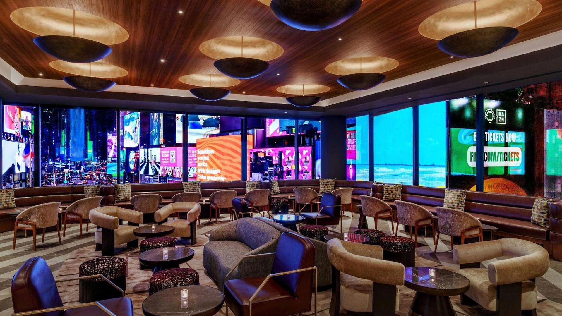 Renaissance Times Square By Marriott Hotel