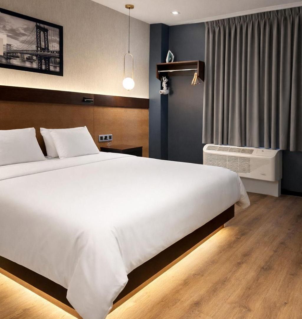 Mirage Brooklyn 3*
