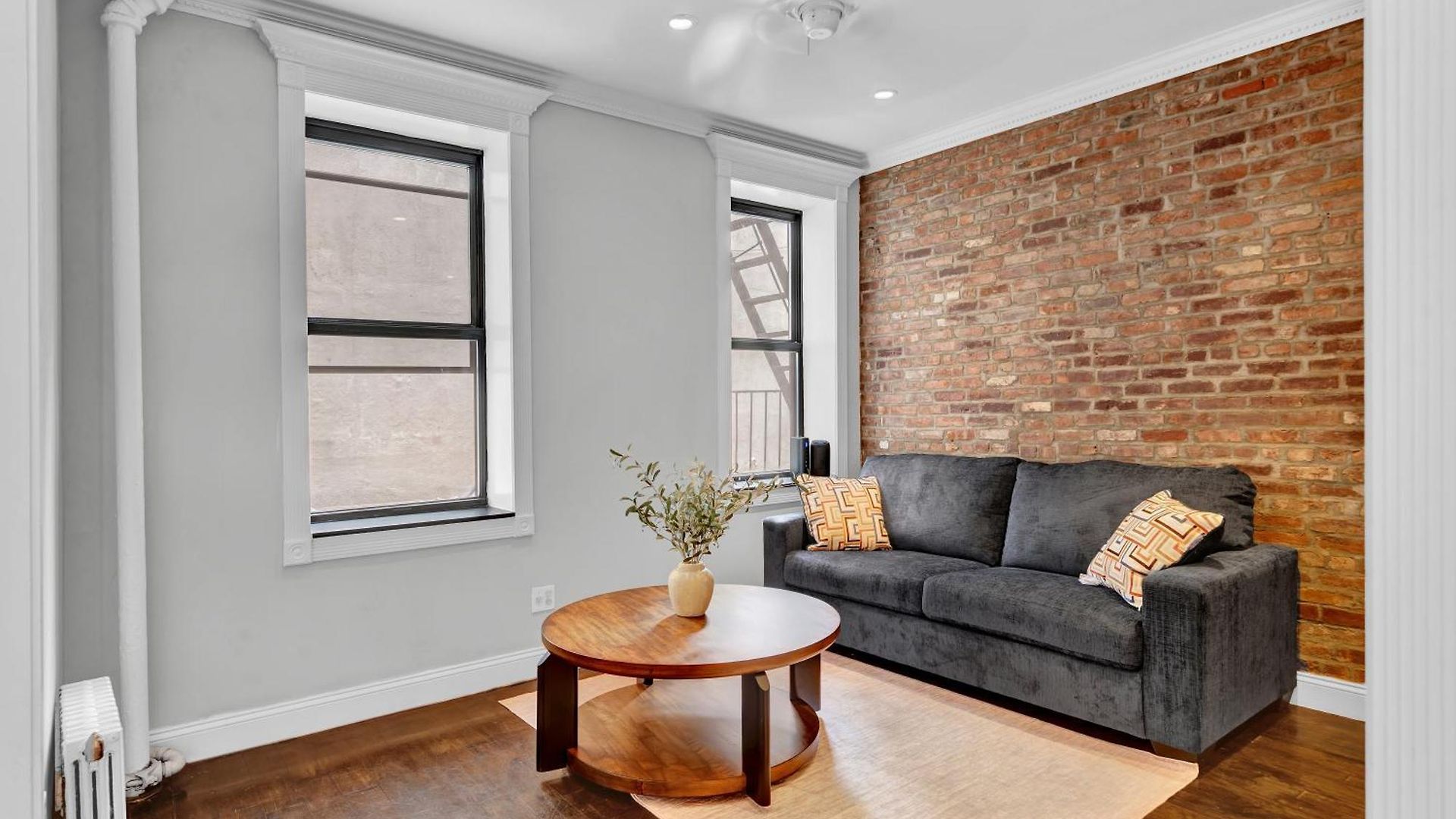 Apartment Gramercy - 3br 2ba Modern