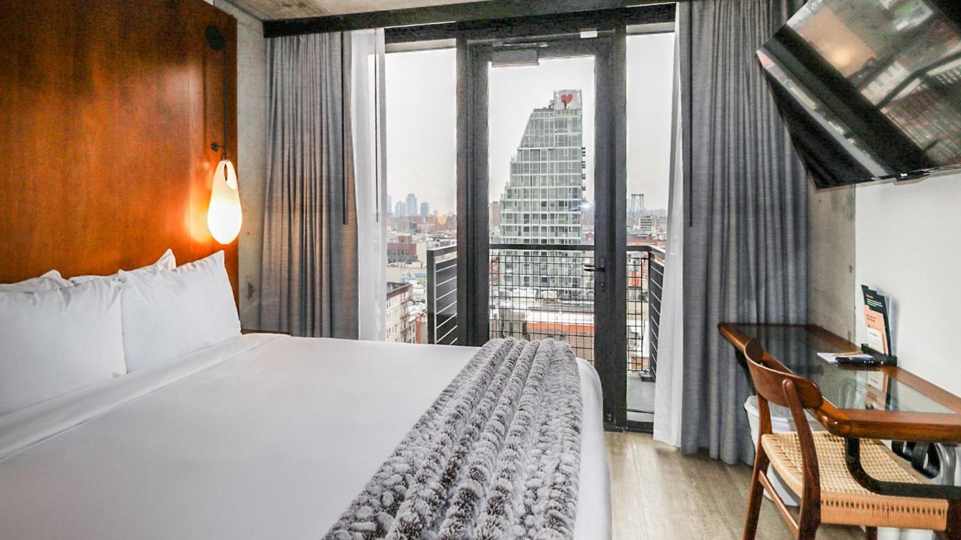 Merchant Les Hotel 4*