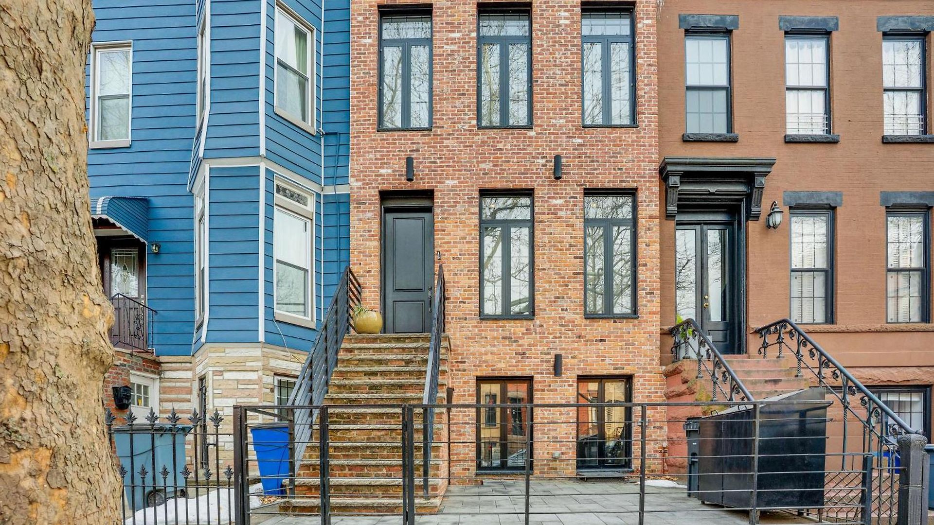 Shared Yard Space! Garden-level Unit In Bed-stuy * New York