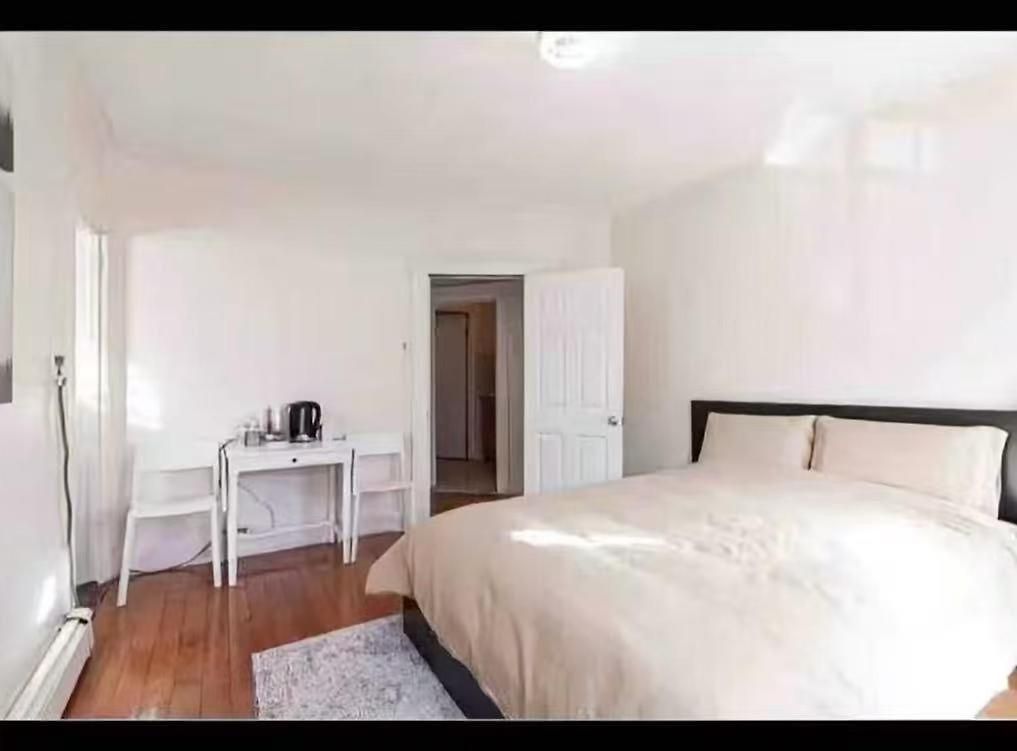 Flushing Private Guest house New York