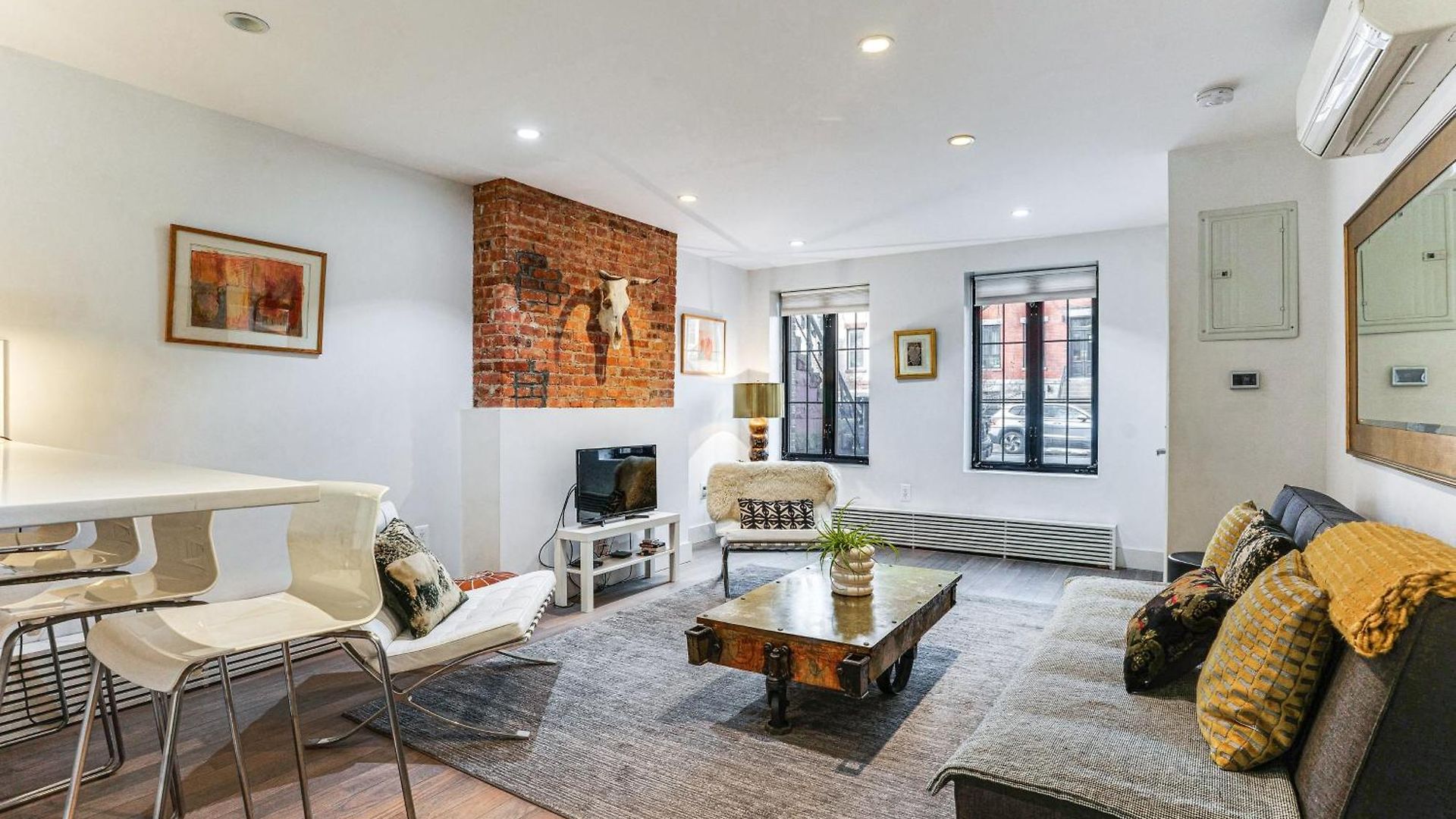 Holiday home Shared Yard Space! Garden-level Unit In Bed-stuy New York