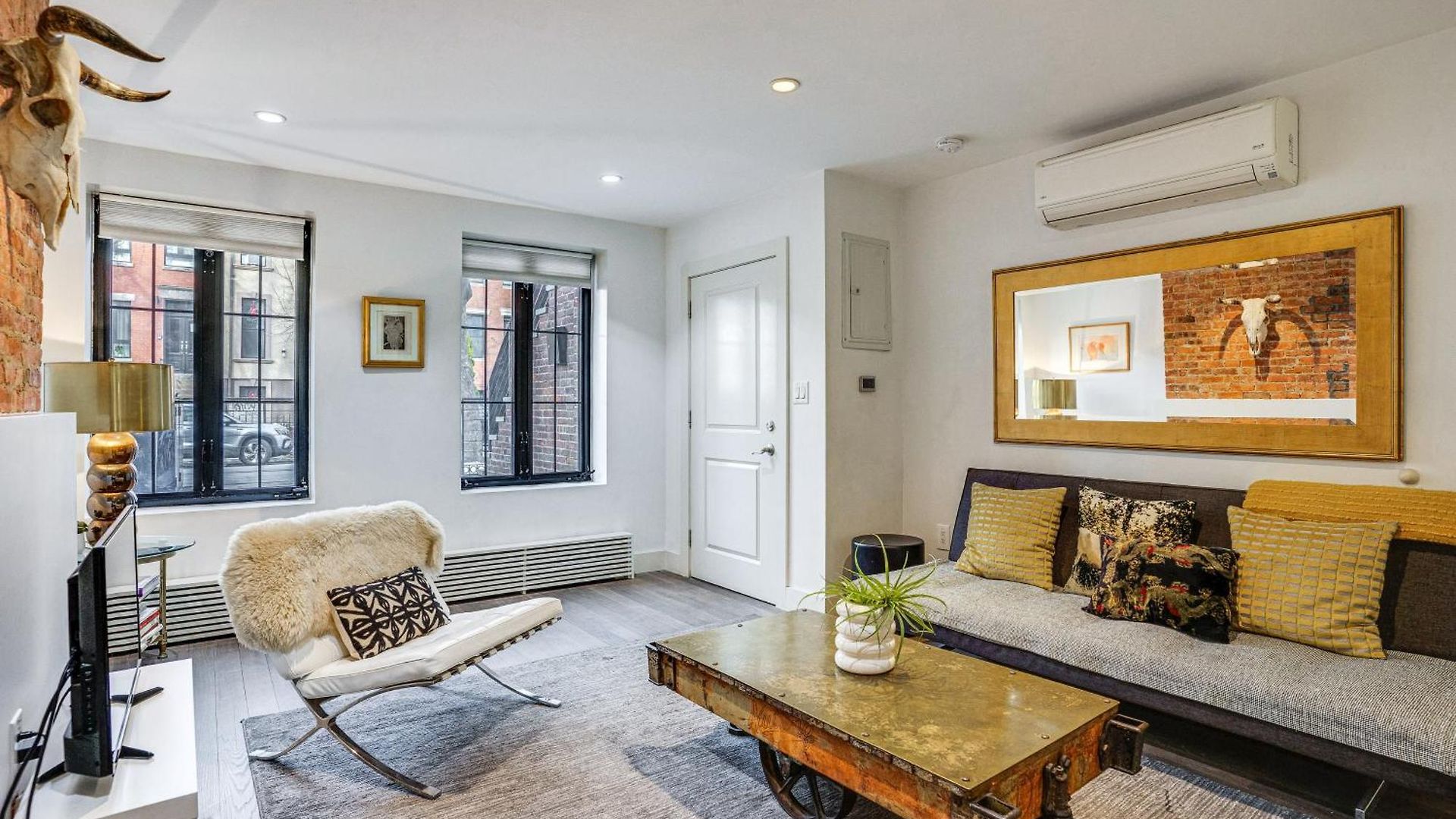 Shared Yard Space! Garden-level Unit In Bed-stuy Holiday home *