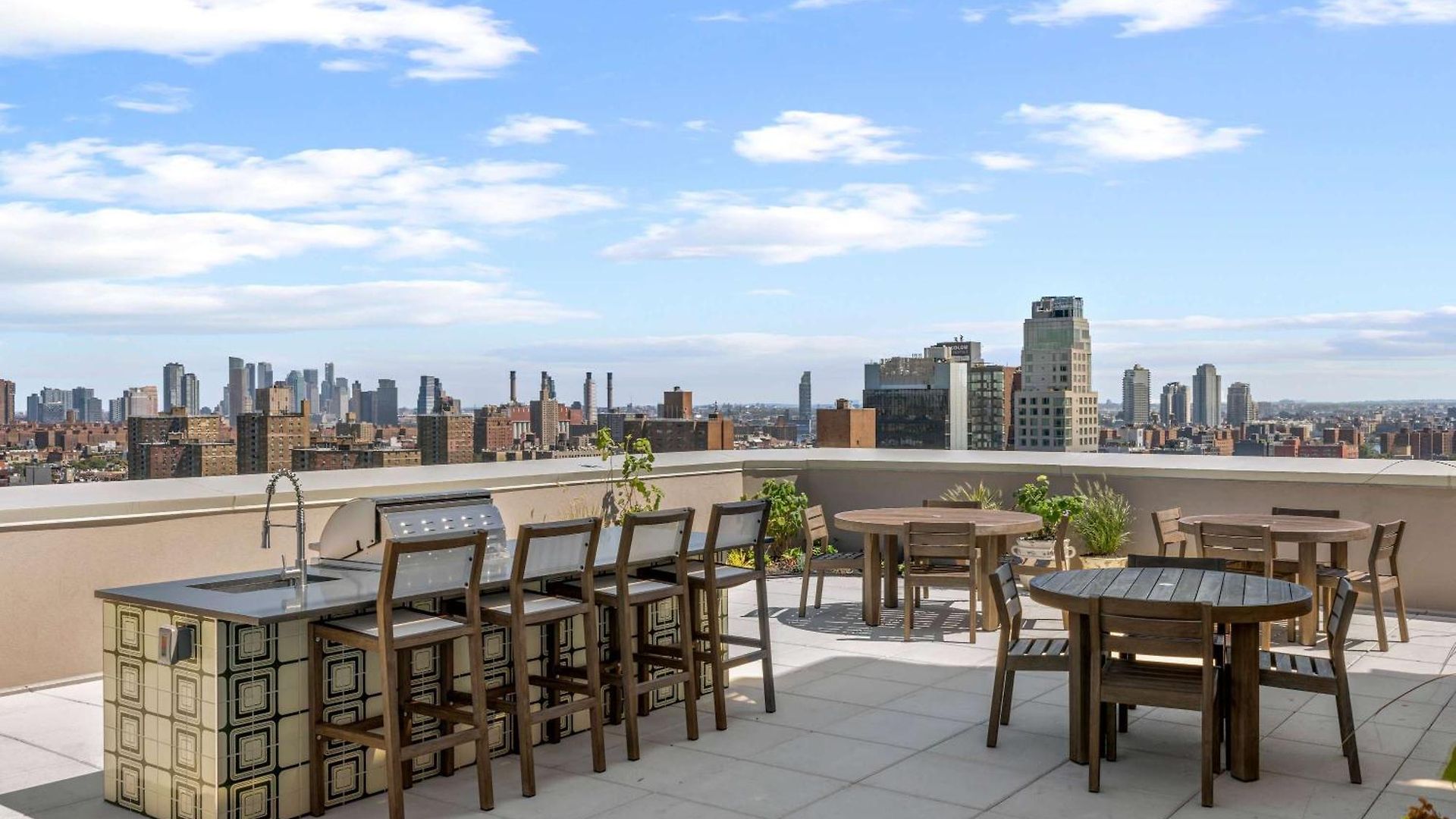 Freeman 203 By Rove Travel -1br With Shared Amenities Holiday home New York