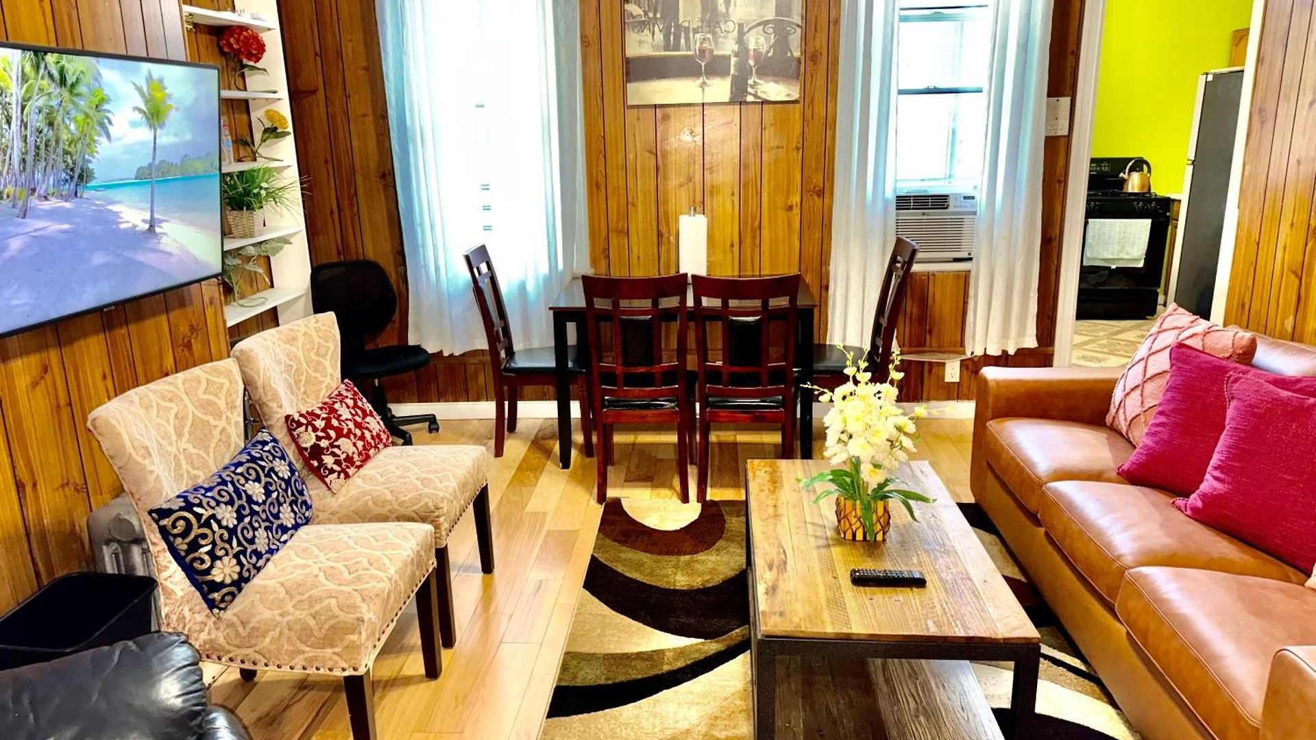 Apartment 3 Bedroom In Lic, 2 Stops To Manhattan! *