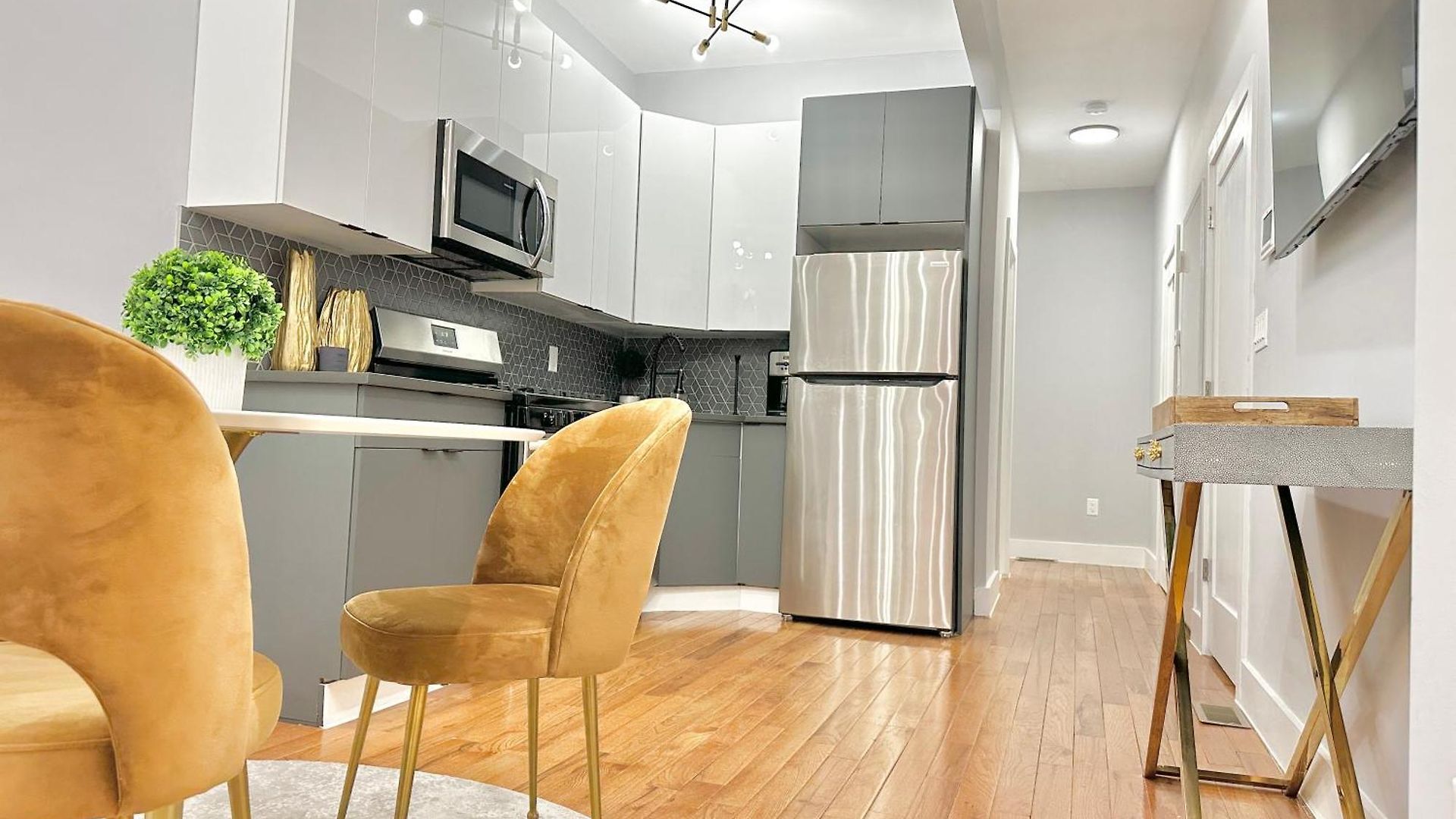 Large 4 Bedroom Nyc Apartment New York