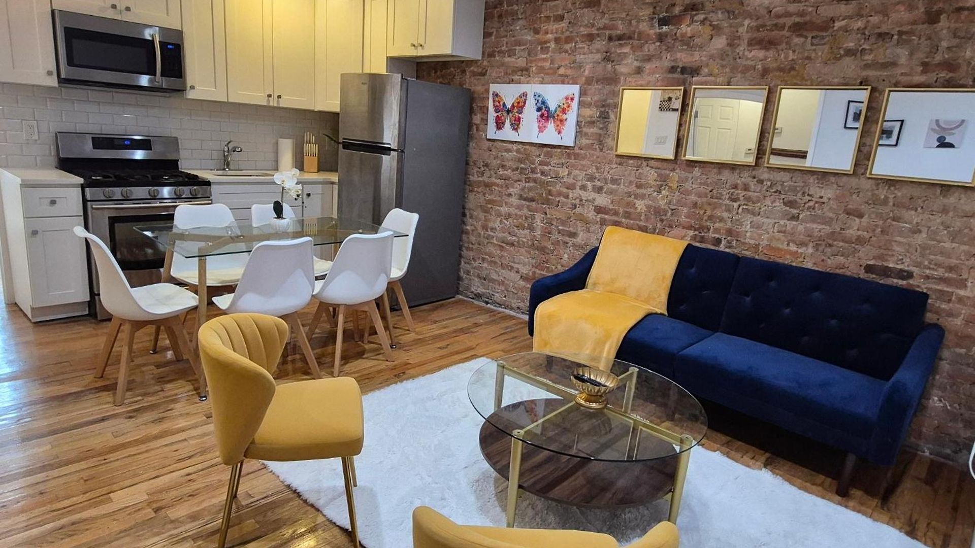 Relax And Unwind At Chic Bed-stuy Brownstone * New York