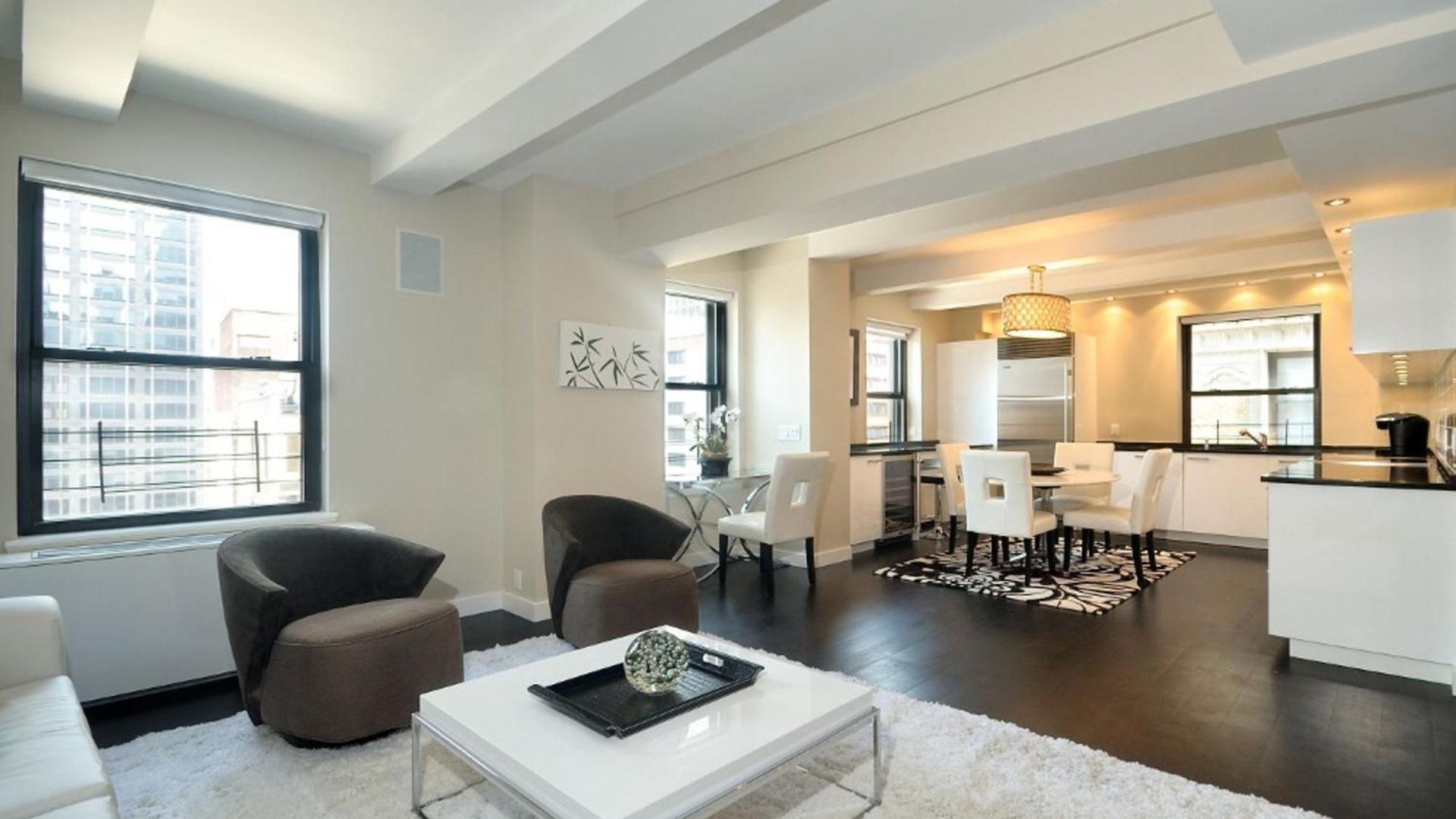 Apartment Executive Plaza