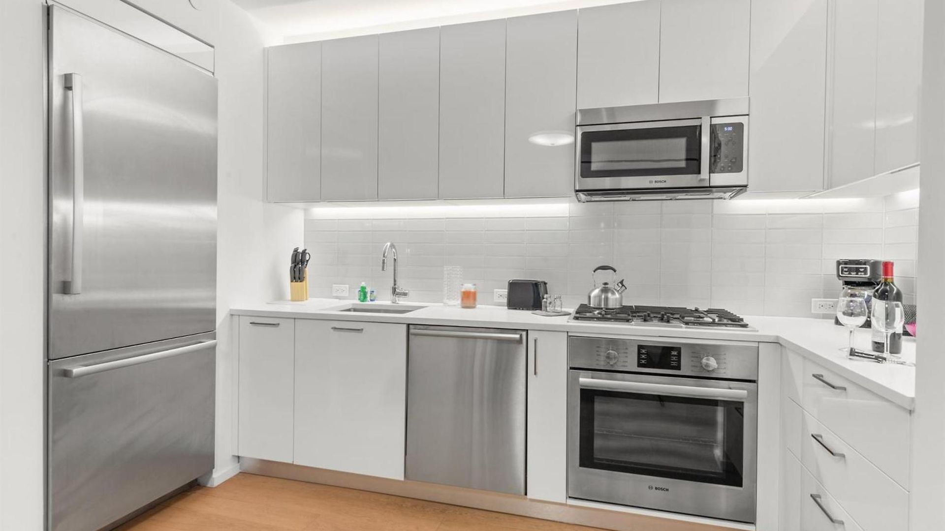 685 First Ave Apartment