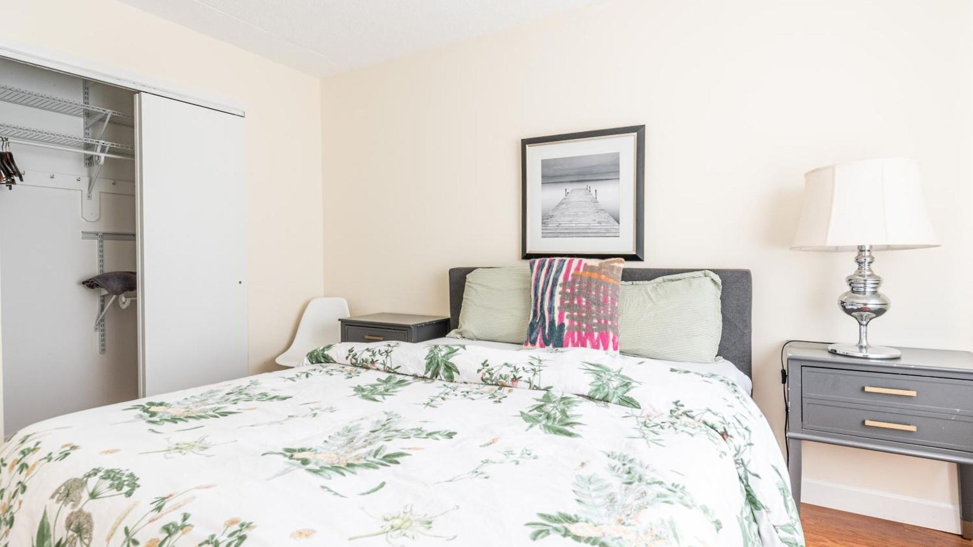 Apartment Stunning 3 Bed Fully Furnished