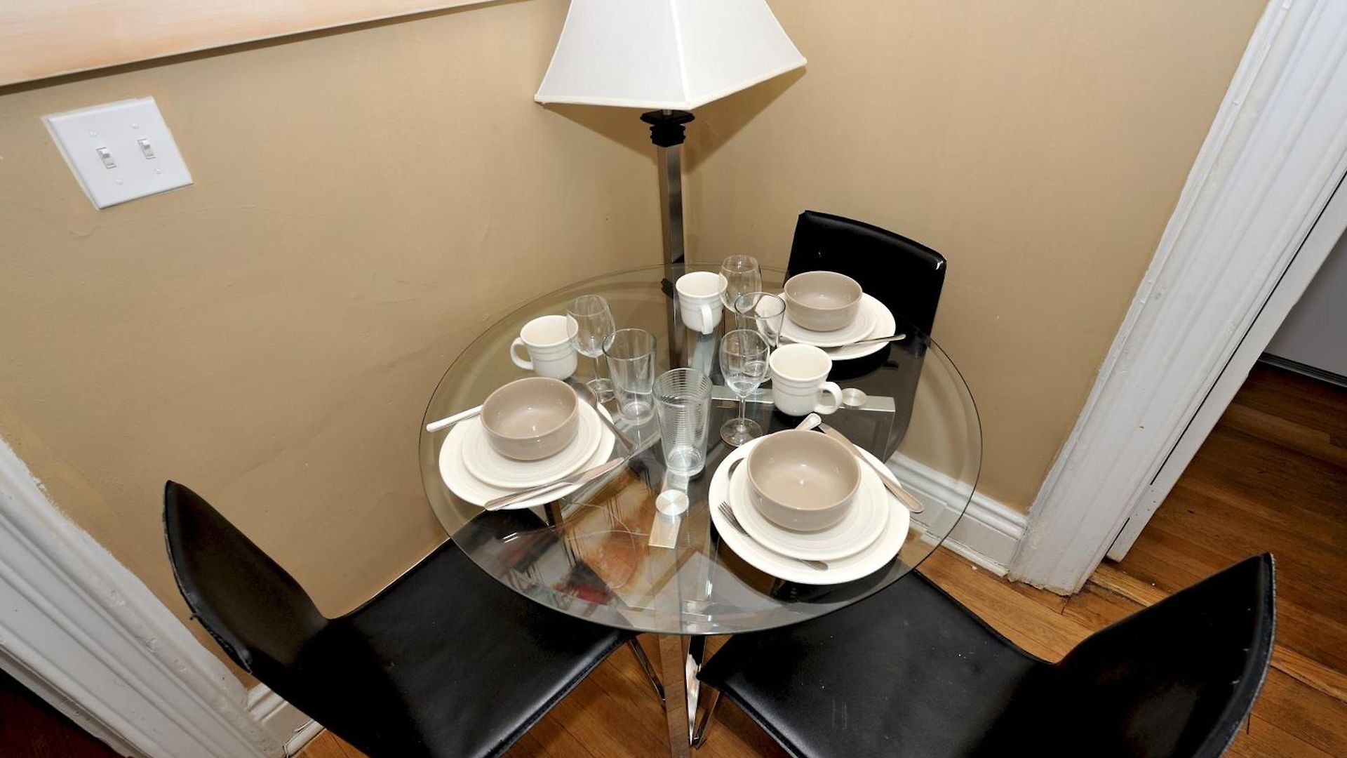 Comfy 3 Bedroom 1 Bath In Nyc * New York