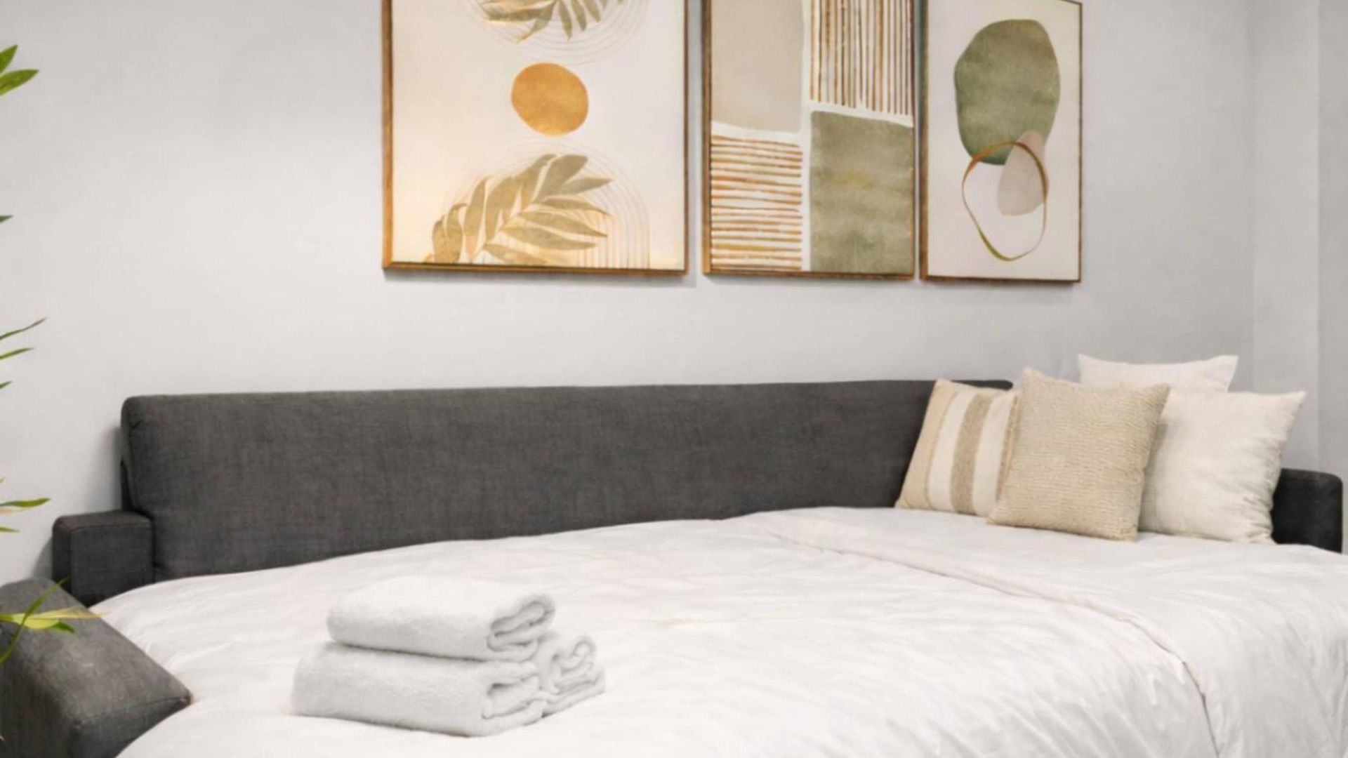 Hip Nyc Hideaway In Lively East Village * New York
