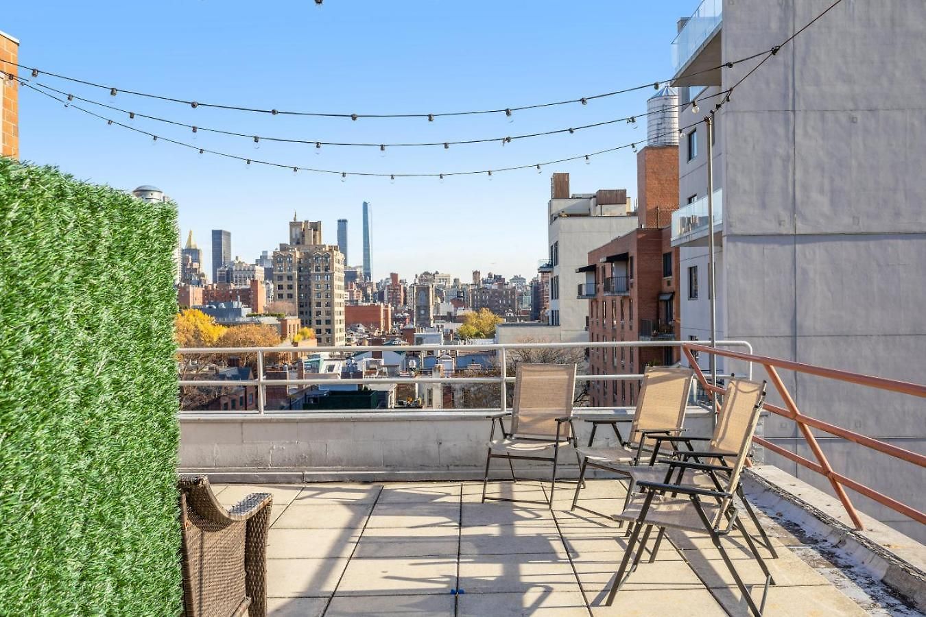 Apartment Chelsea 1br In Shared With Laundry And Rooftop *