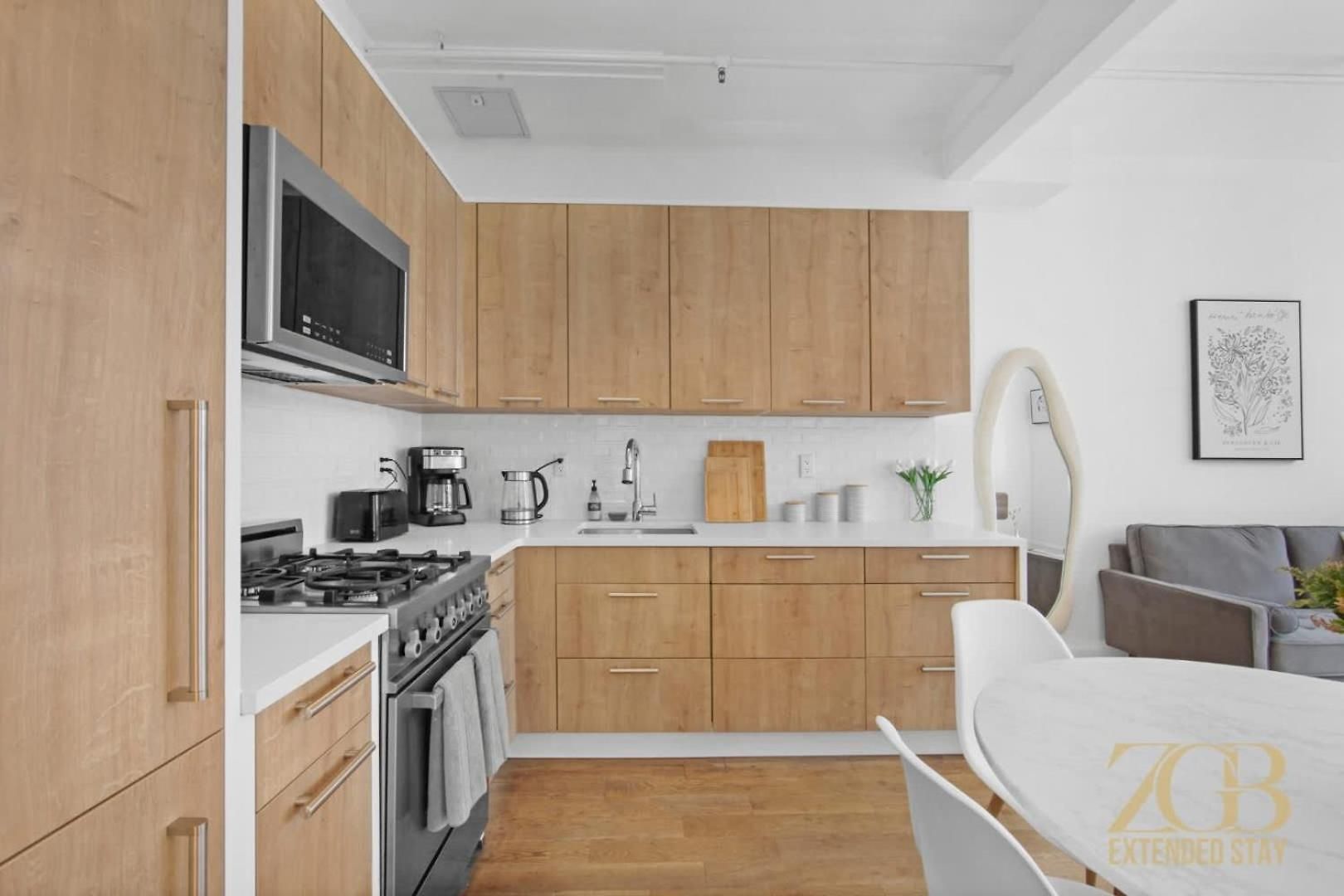 Apartment 517 - 47c Beautifully Renovated 1 Bedroom In Prime Manhattan