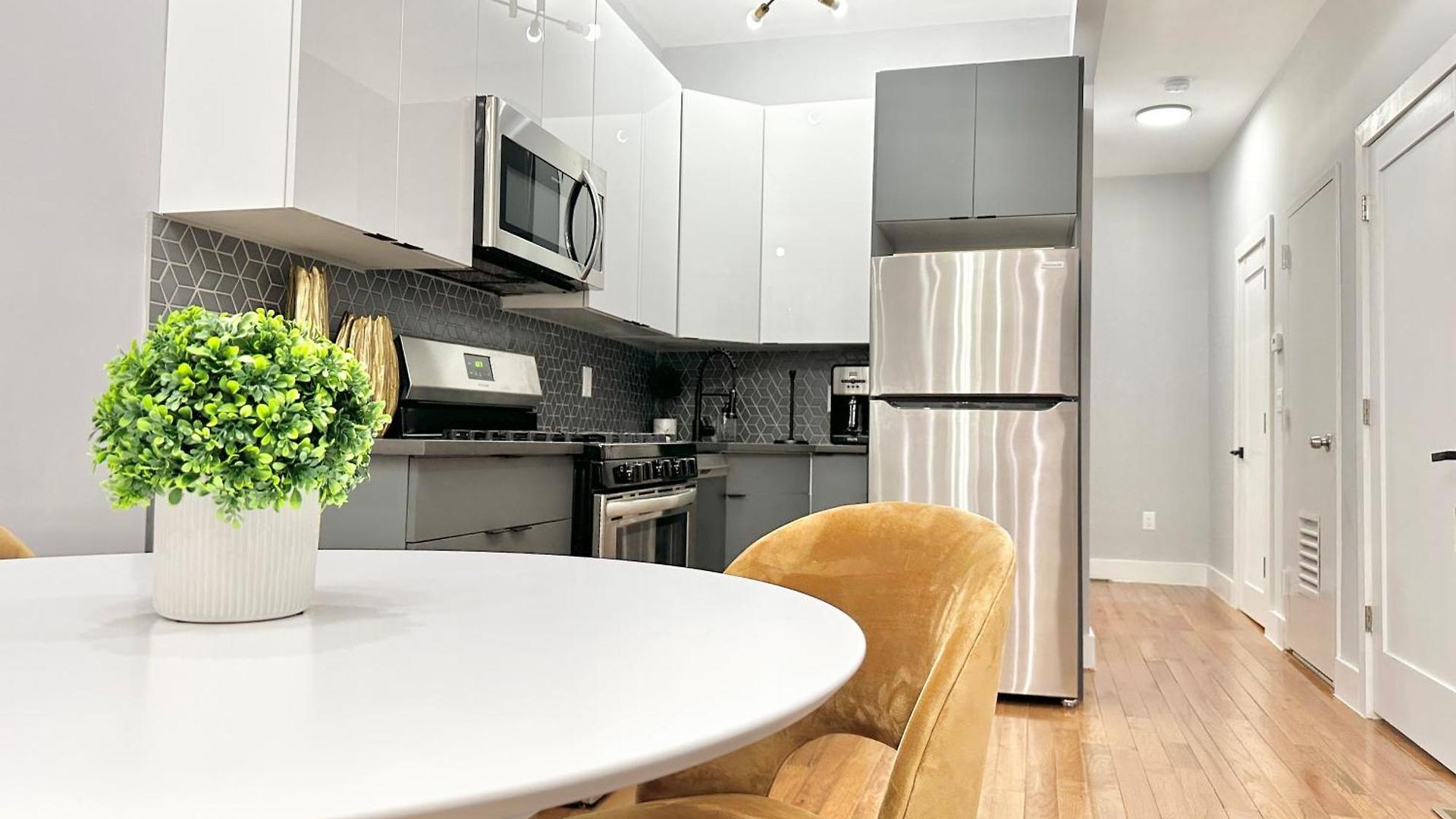 Large 4 Bedroom Nyc