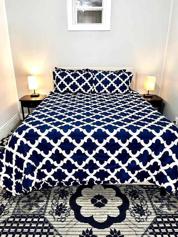 3 Bedroom In Lic, 2 Stops To Manhattan! Apartment