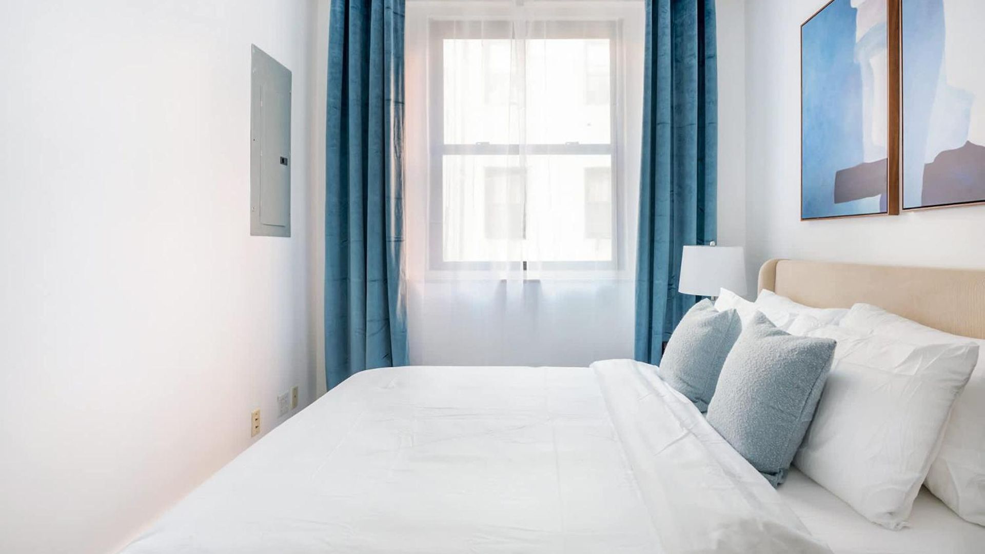 26a-2 Spacious Brand New Fully Furnished 2-bedroom In Prime Murray Hill Move-in Ready *