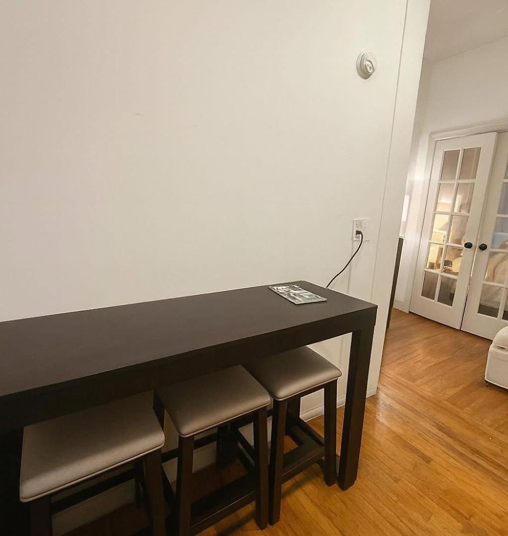 Elegant Upper East Side Retreat Near Park And The Met * New York