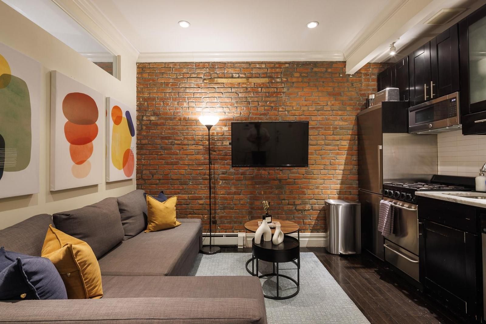 Refined & Stylish Manhattan Haven