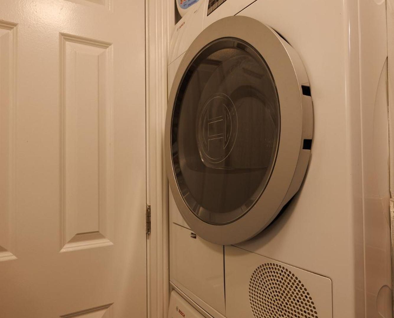 Urban Oasis 1br East Village Hideaway With Patio!