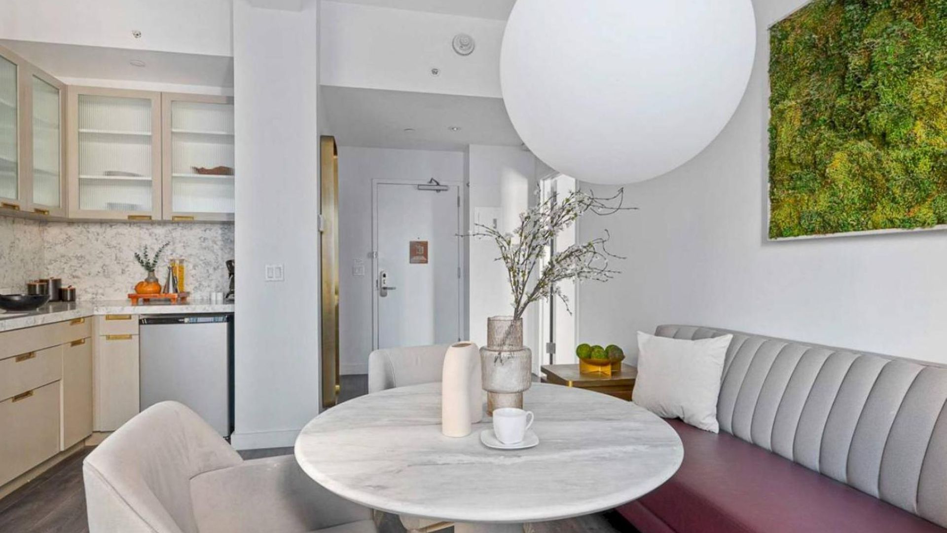 Apartment Alluring And Spacious 1 Bed 1 Bath New York