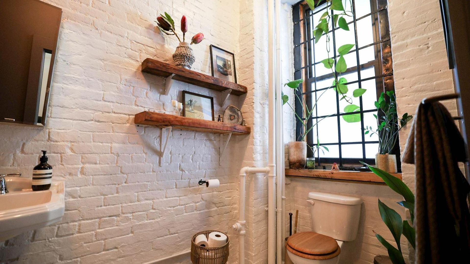 Artistic Vintage Loft In Williamsburg