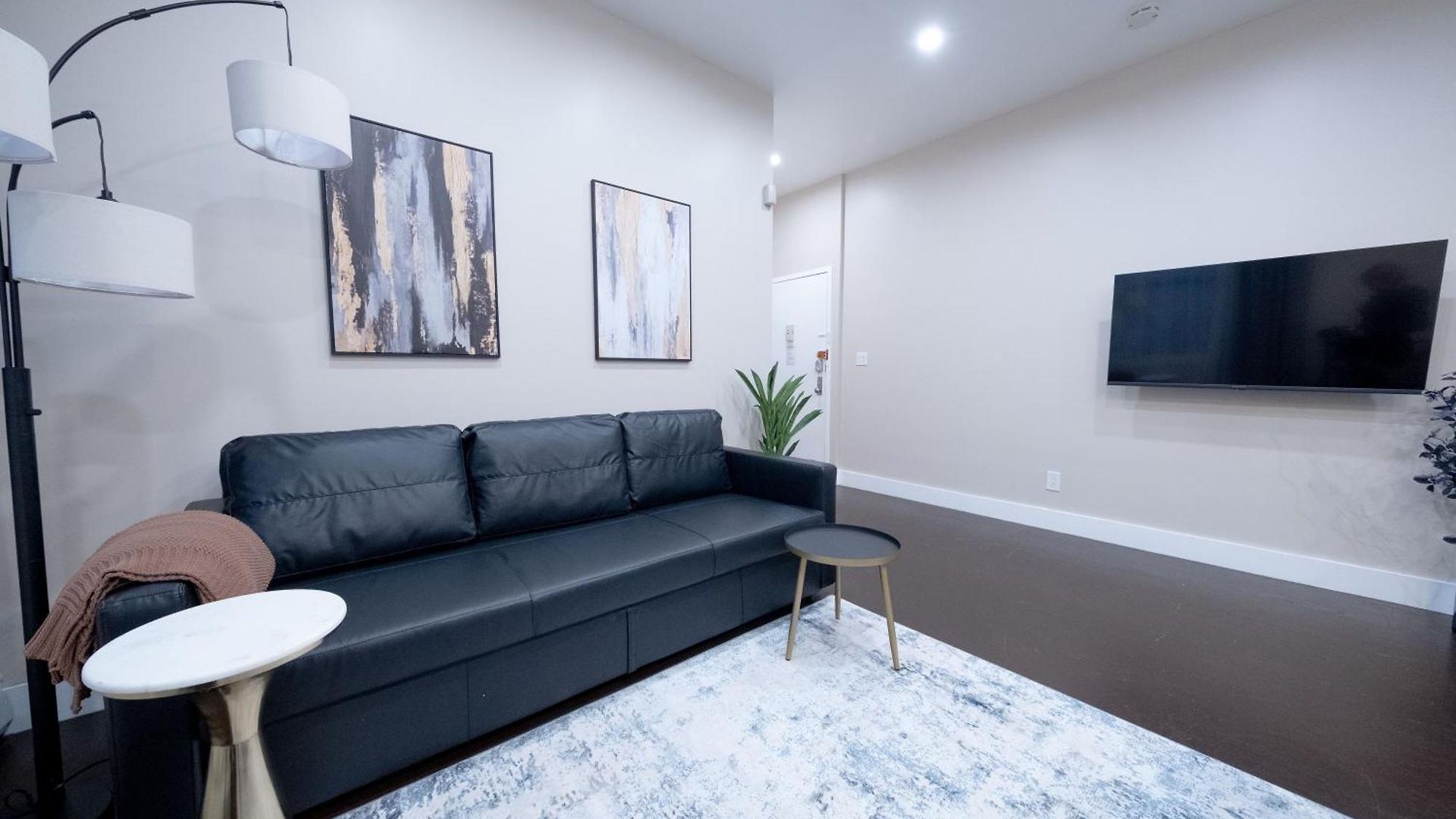 Brand New 3br 2ba Next To Park, Elevator New York