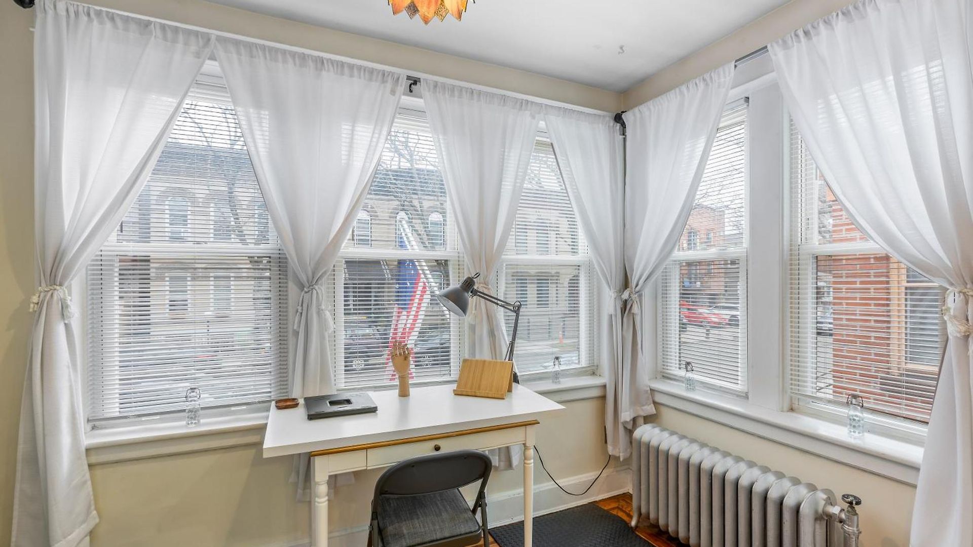 Impeccable 1br Unit In Brooklyn Apartment New York