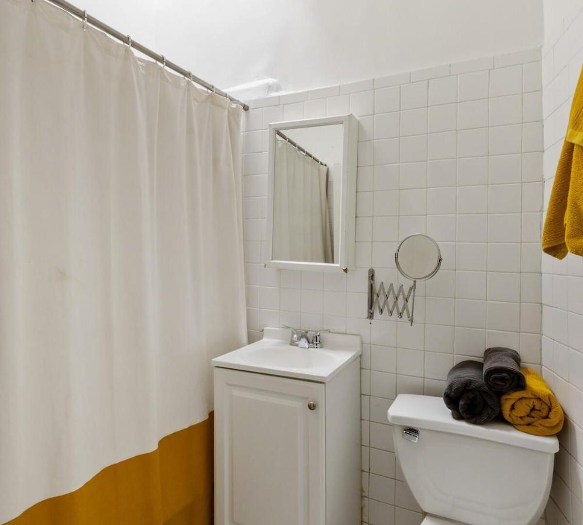 Prime Cobble Hill Spacious 1br Alcove Apartment