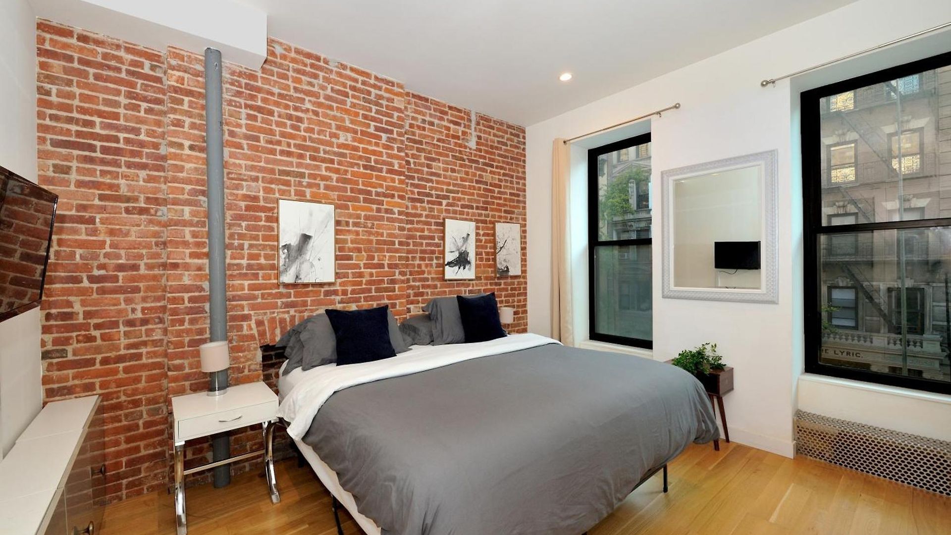 Time Square Vicinity- Luxury 2br 2ba Nyc Apartment