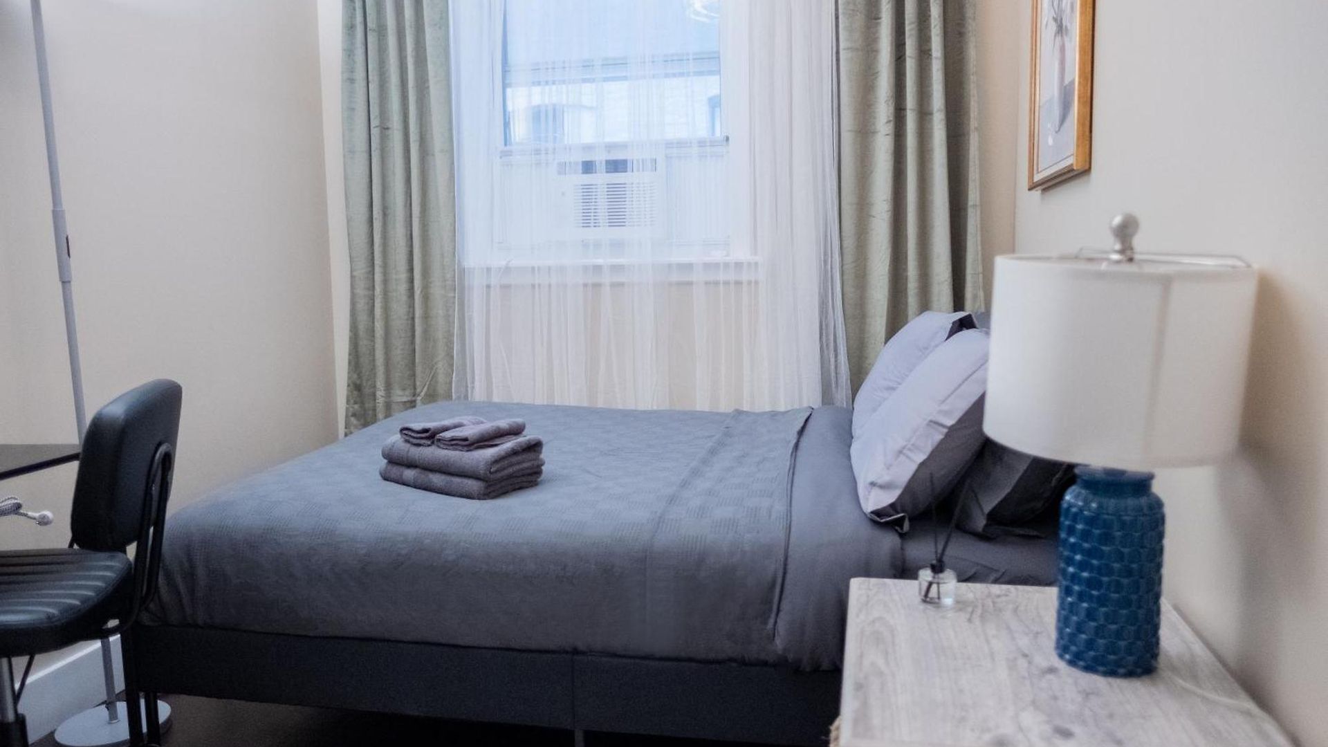 Apartment Brand New 3br 2ba Next To Park, Elevator *