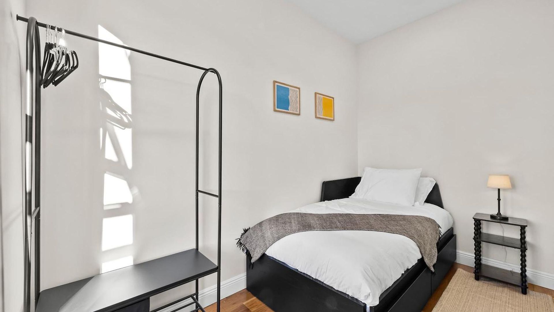 Carroll Place Ii - Bright 3br Carroll Gardens