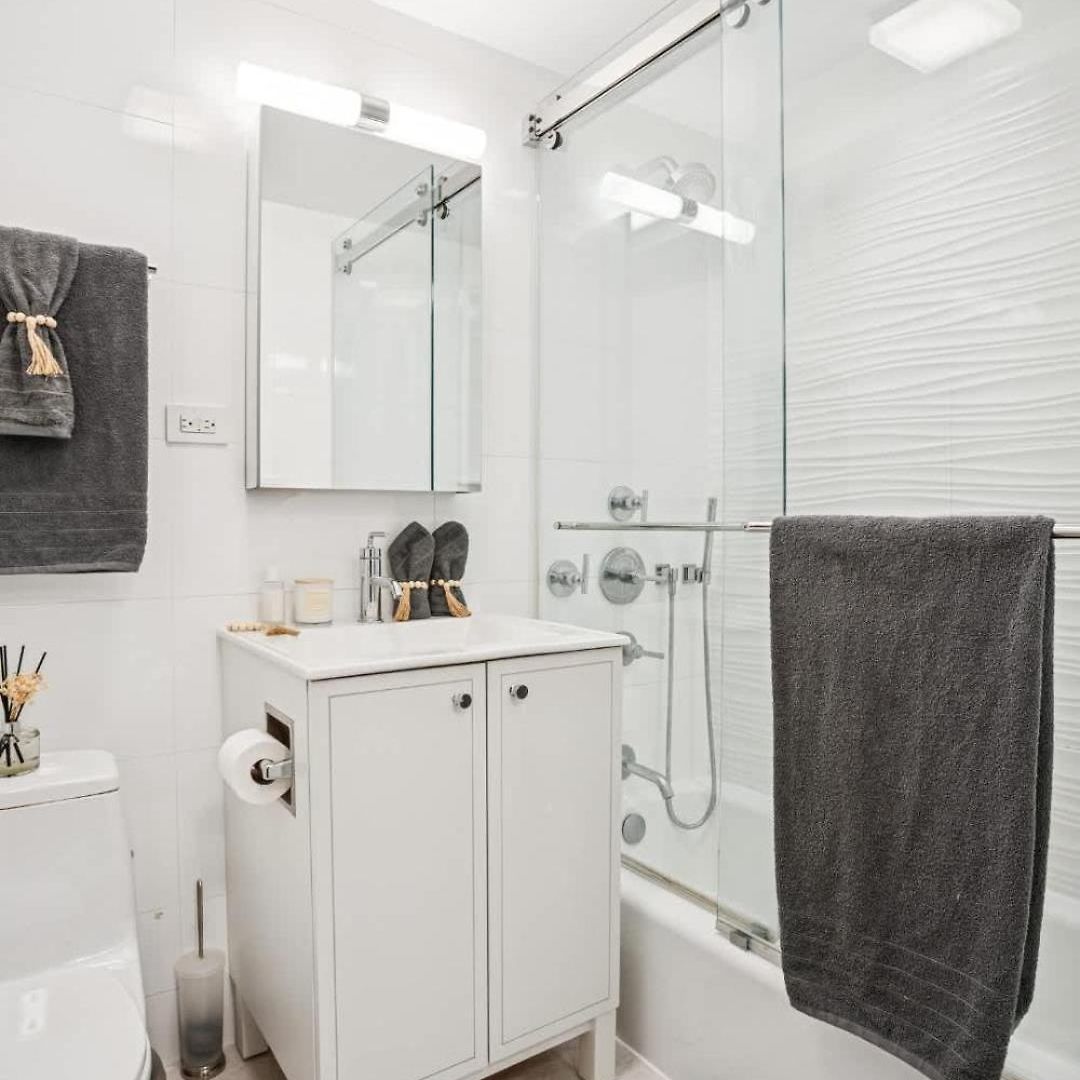 Charming Ues 1br Duplex Near Park Apartment *