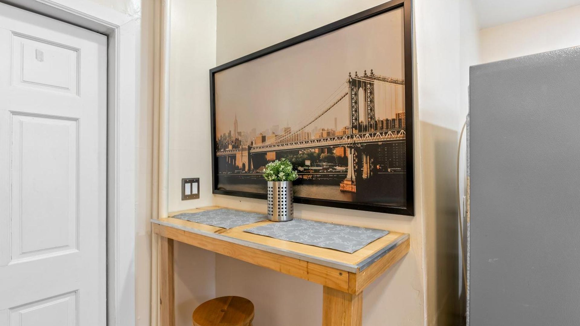 Apartment Impeccable 1br Unit In Brooklyn